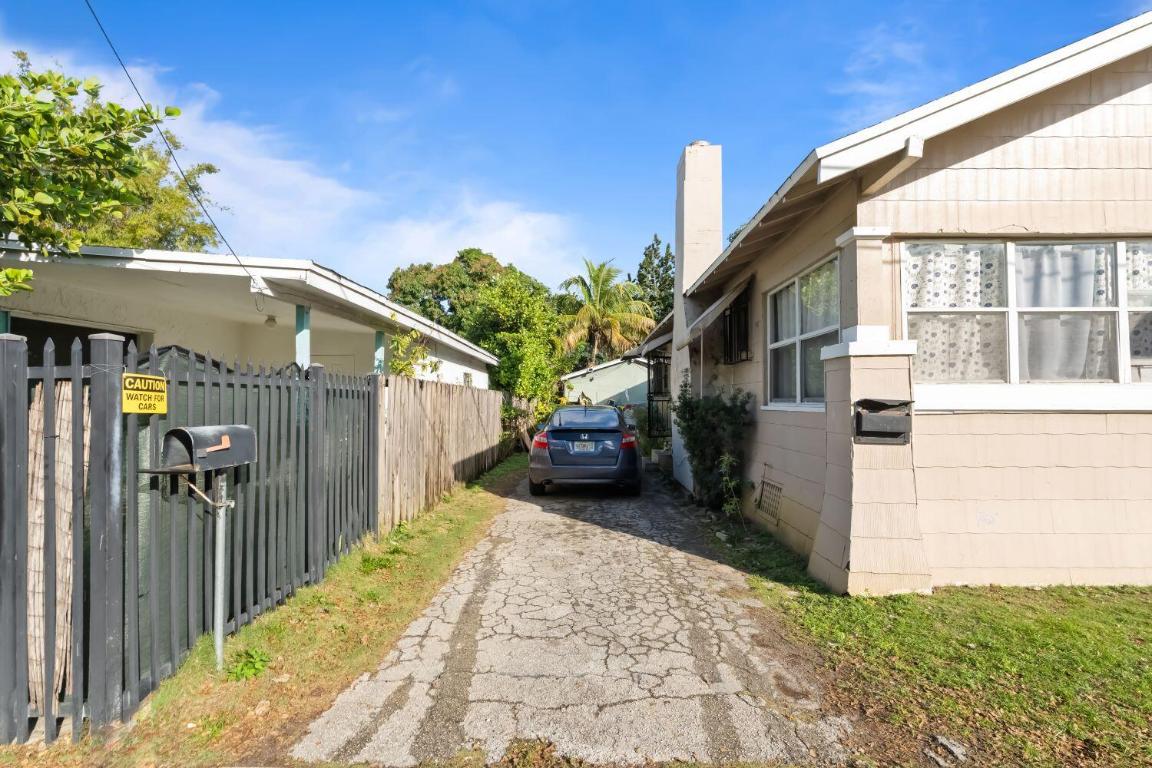 LITTLE RIVER GARDENS AMD - Residential Income