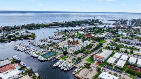 Tiny photo for 2860 Marina Circle, Lighthouse Point, FL 33064 (MLS # B26026706)