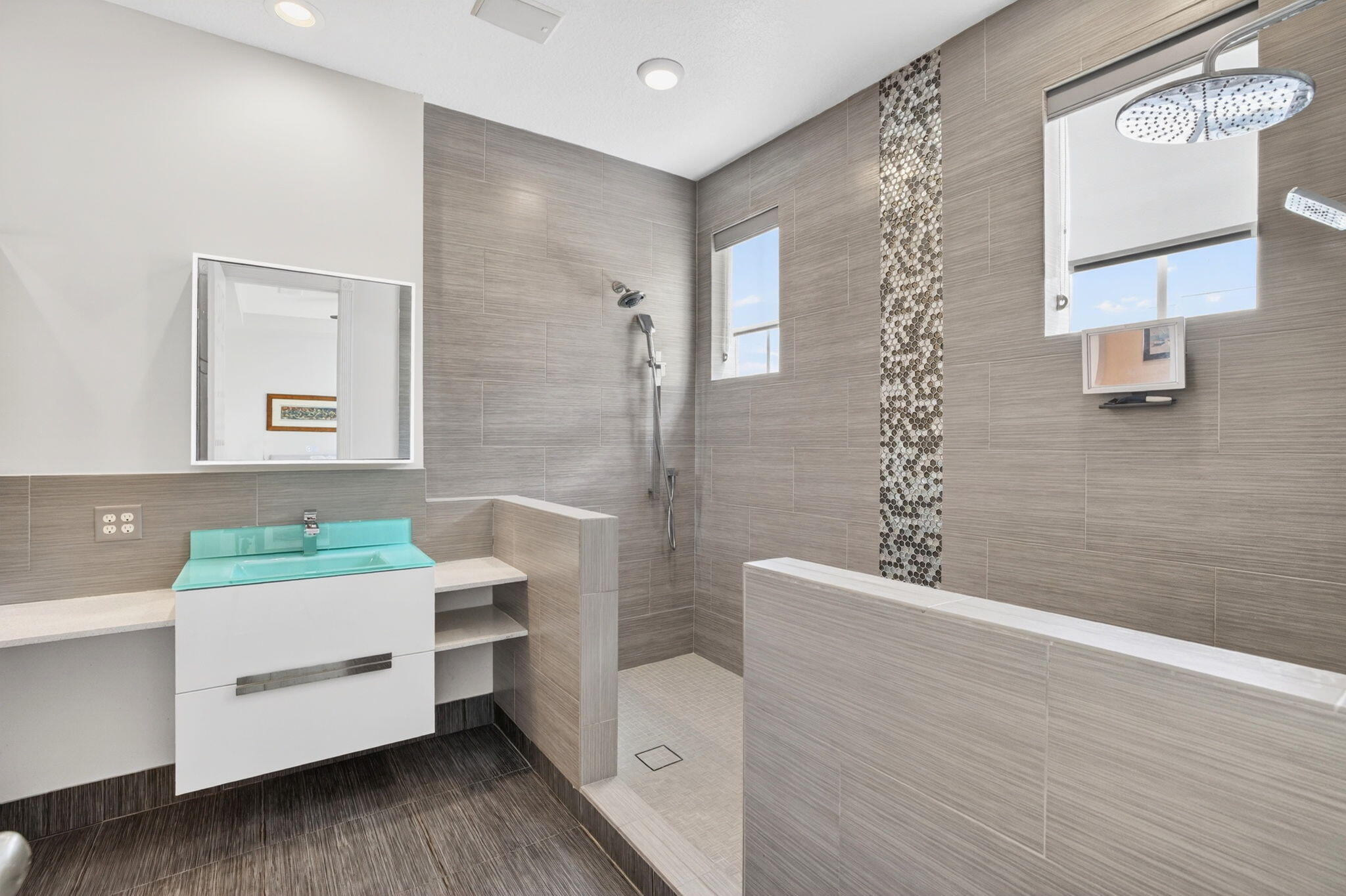 LIGHTHOUSE POINT 2 SEC - Residential
