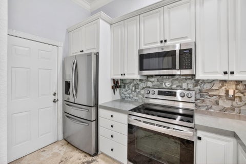 Tiny photo for 2860 Marina Circle, Lighthouse Point, FL 33064 (MLS # B26026706)