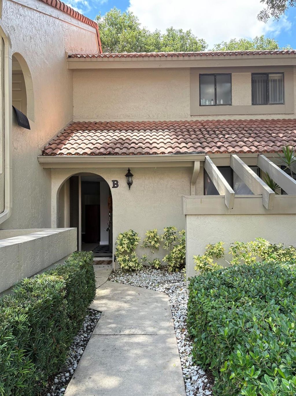 Photo of 5631 Coach House Circle #B, Boca Raton, FL 33486 (MLS # R11115113)