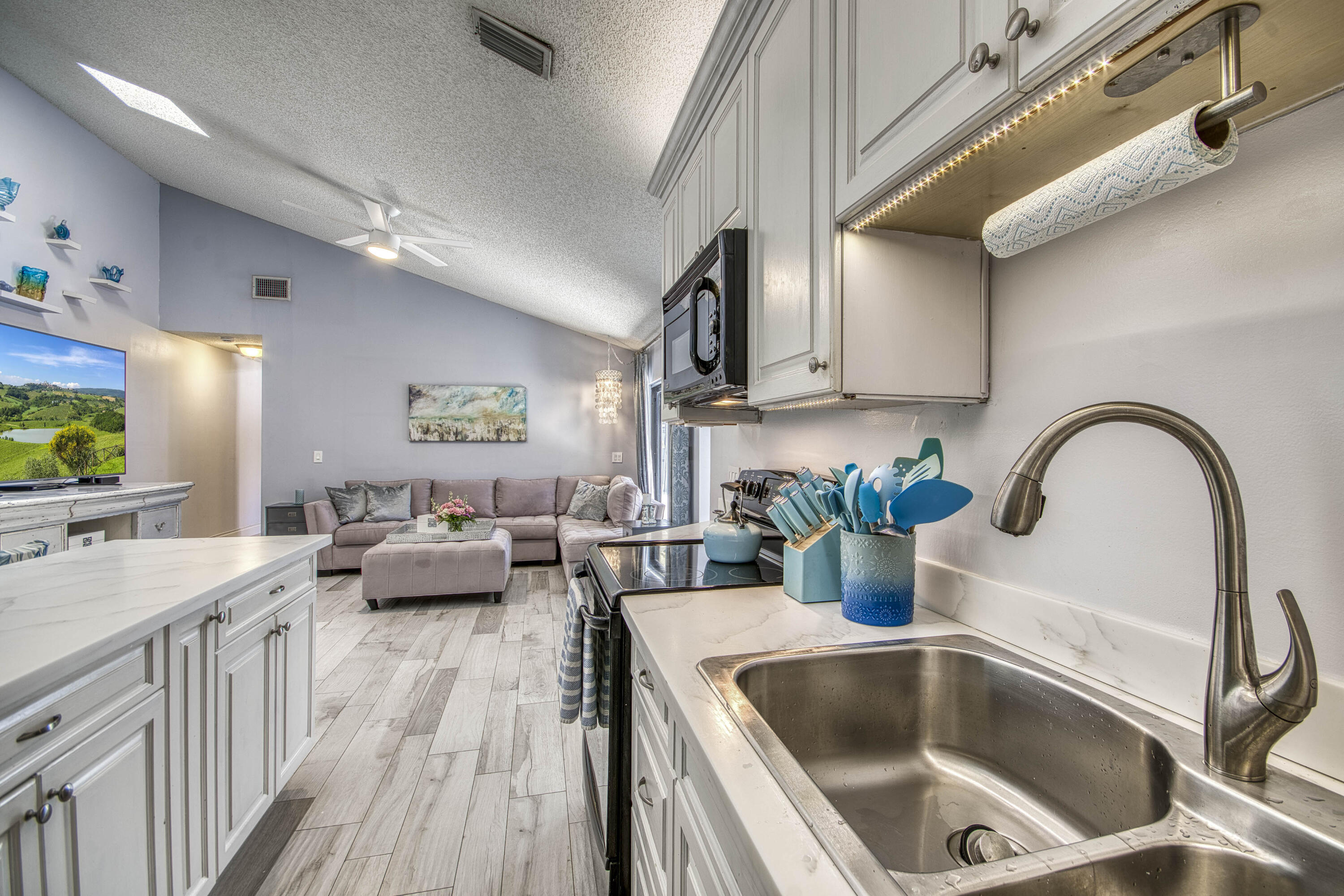 Westwood Lakes - Residential