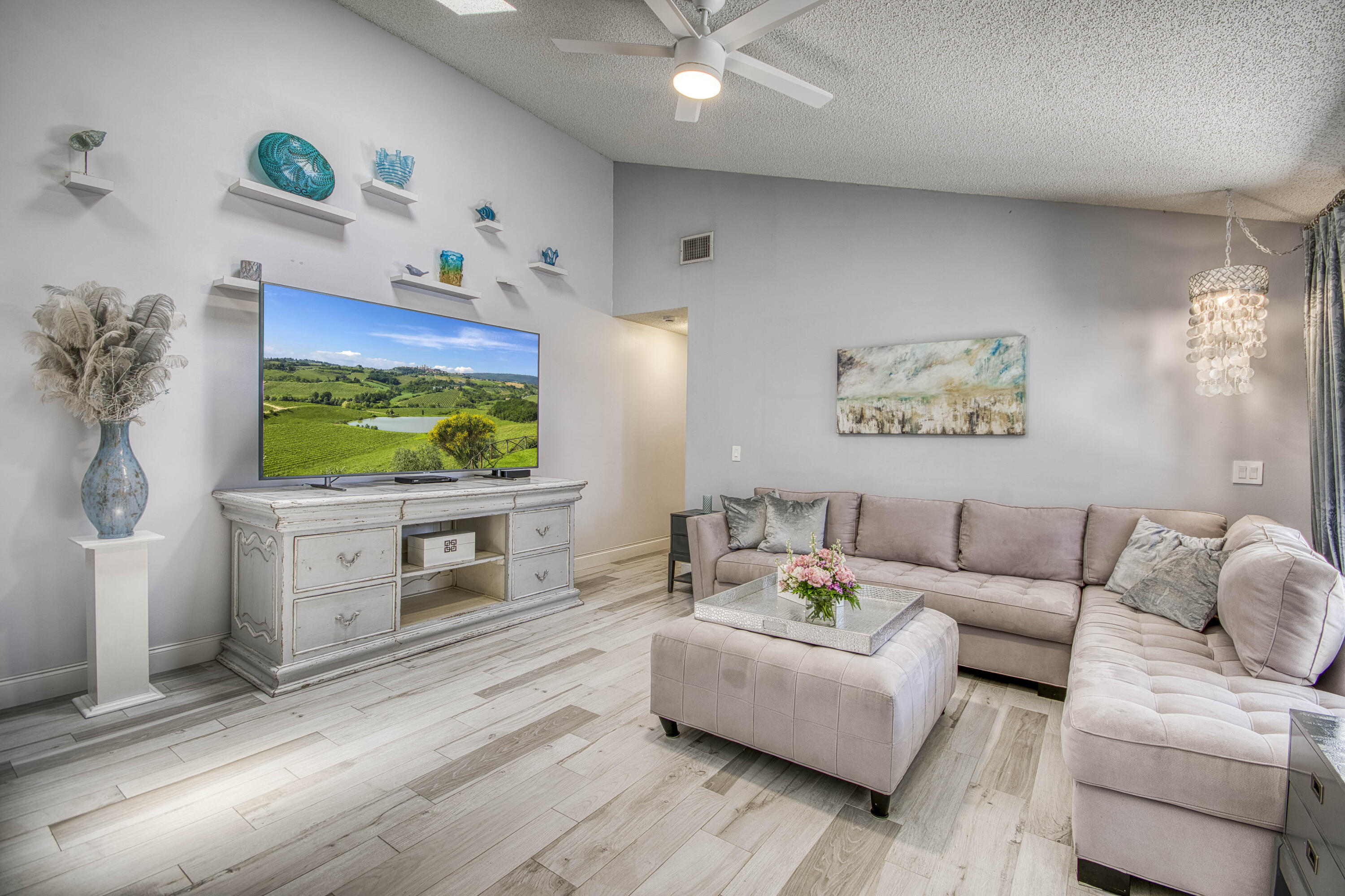 Westwood Lakes - Residential