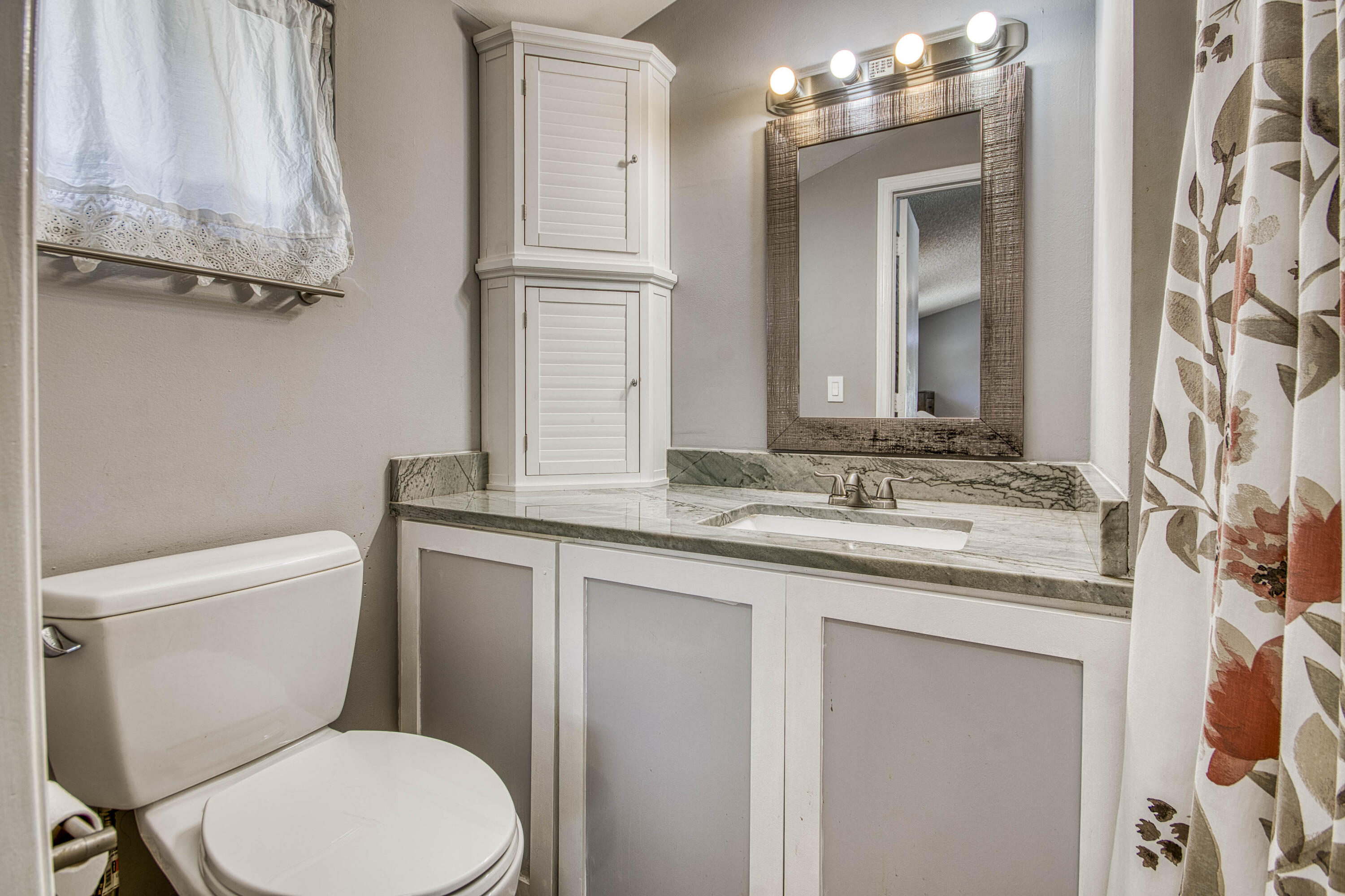 Westwood Lakes - Residential