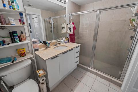 Tiny photo for 140 S Dixie Highway #512, Hollywood, FL 33020 (MLS # B26013006)