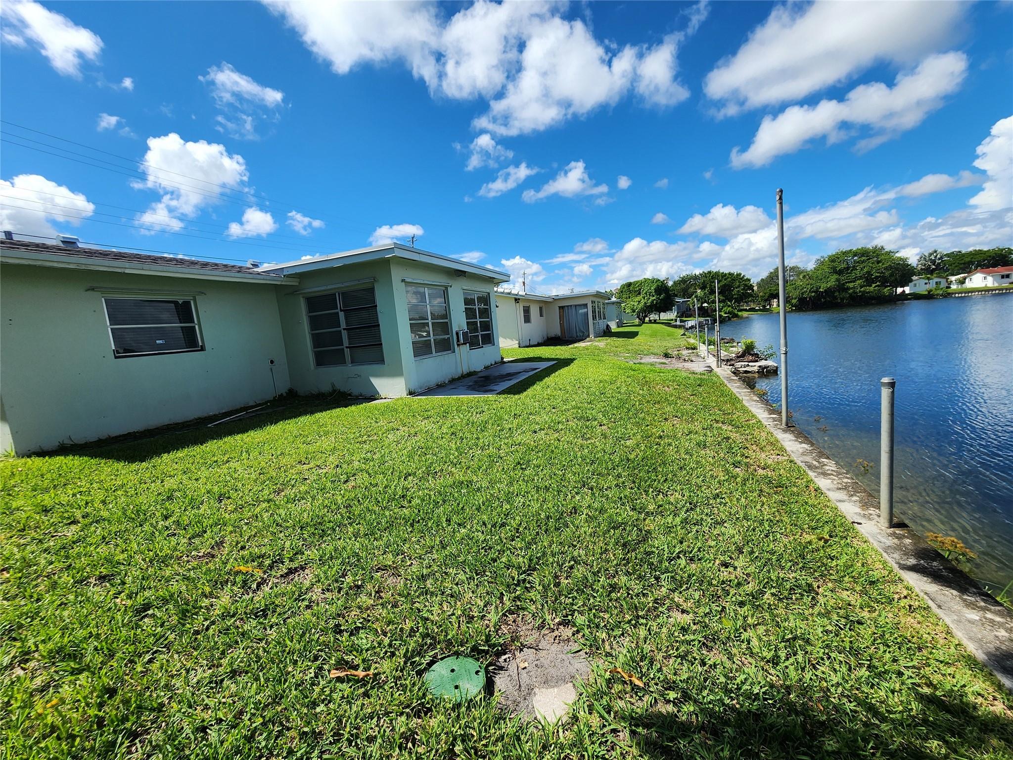Tamarac Lakes North 2nd S - Residential Lease