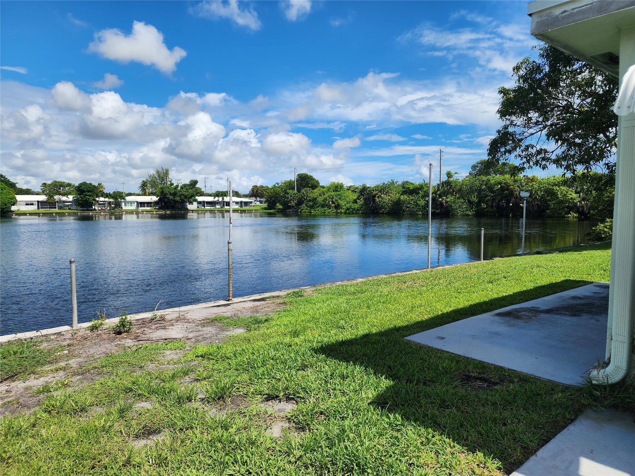 Tamarac Lakes North 2nd S - Residential Lease