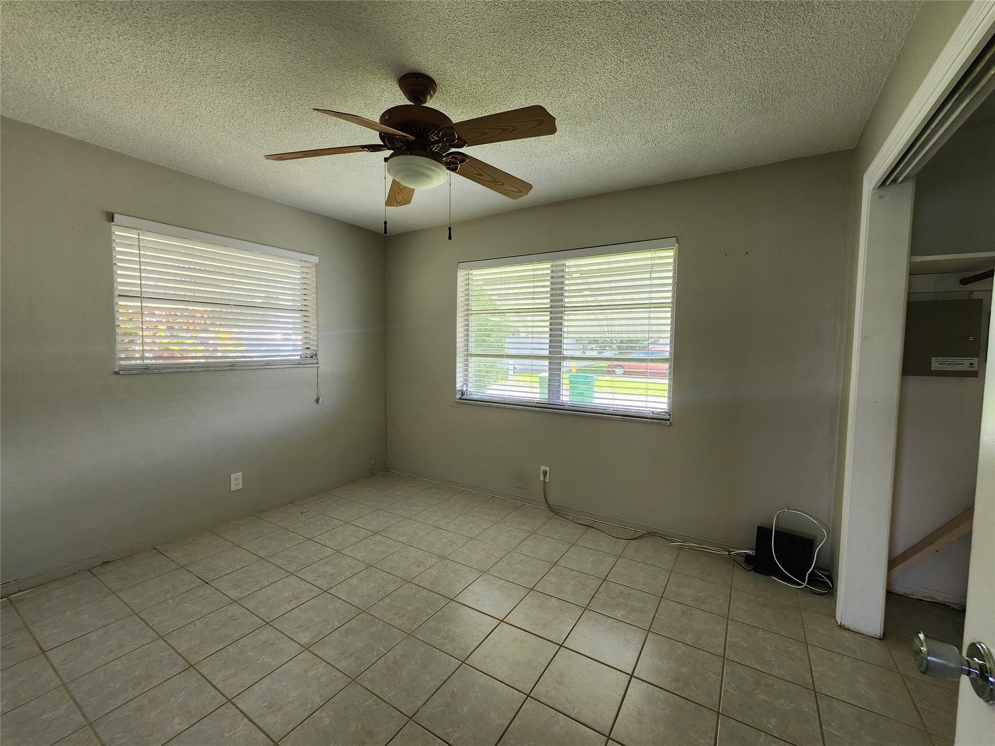 Tamarac Lakes North 2nd S - Residential Lease