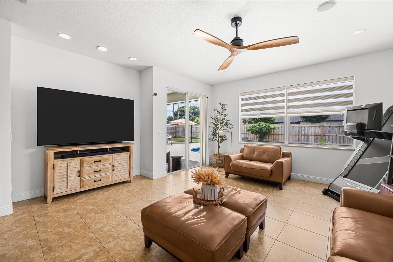PORT ST LUCIE SECTION 19 - Residential