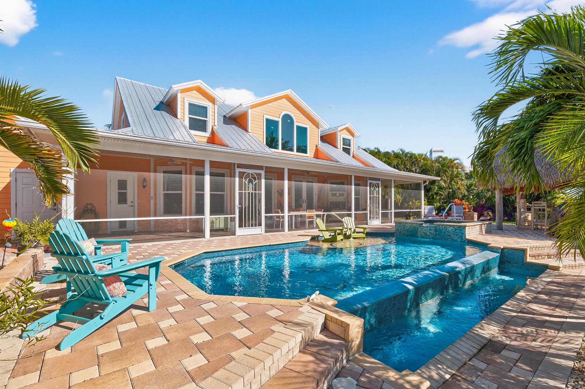 PORTAGE COVE - Residential