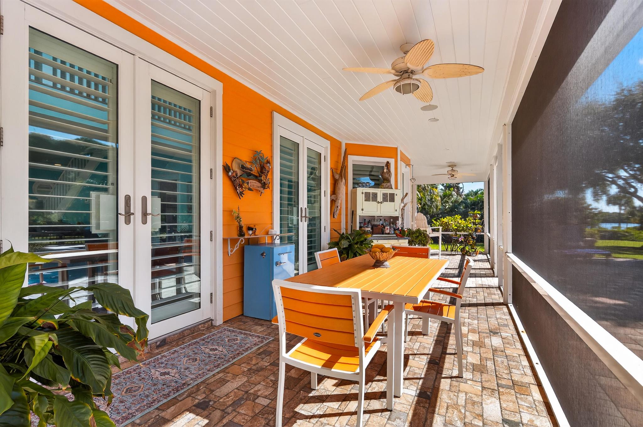 PORTAGE COVE - Residential