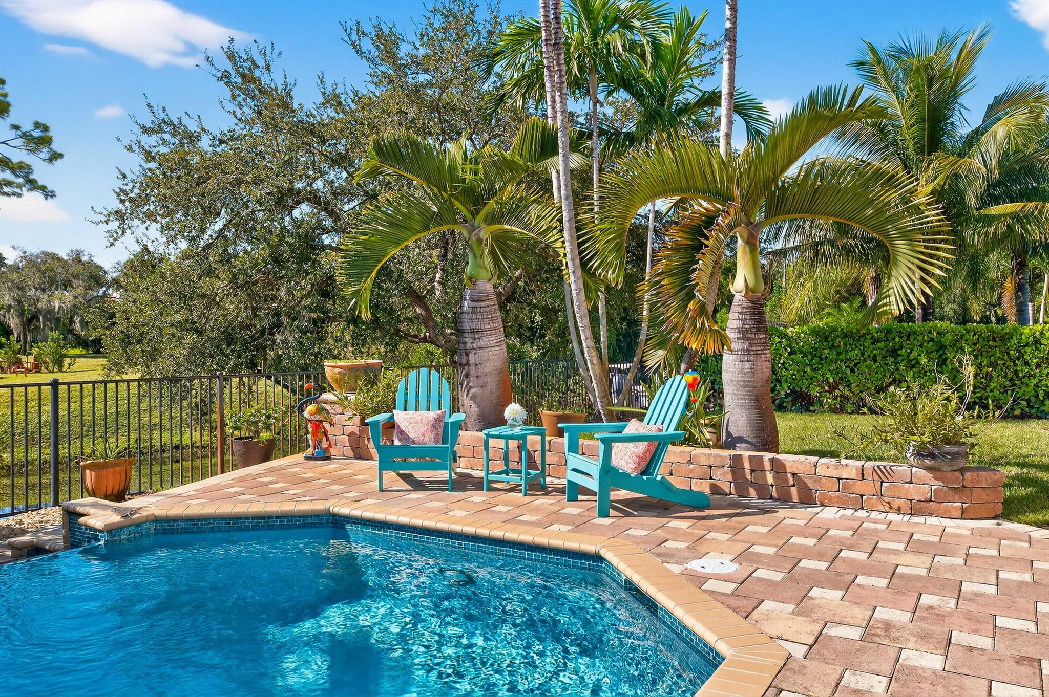 PORTAGE COVE - Residential