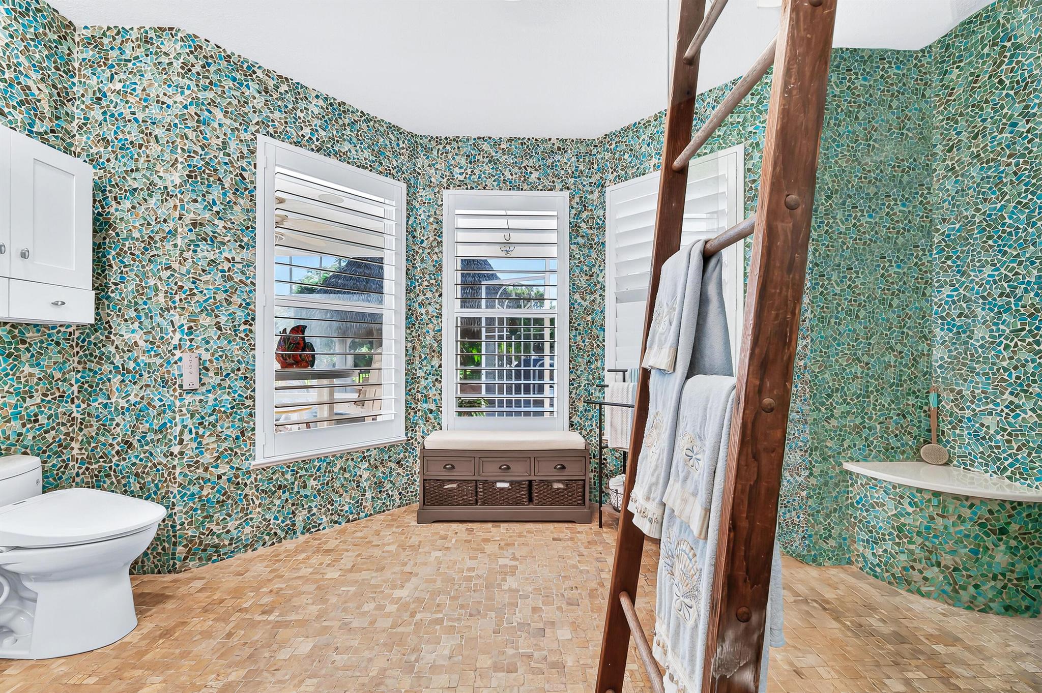 PORTAGE COVE - Residential