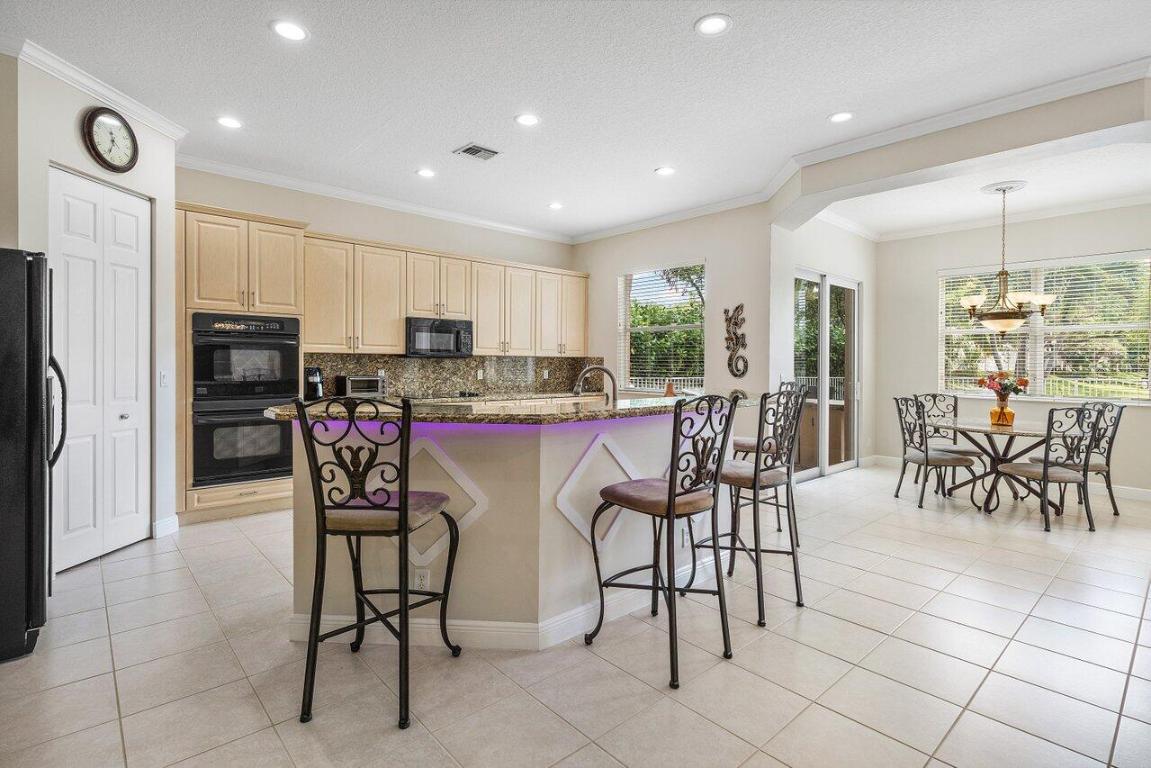 VILLAGES OF WINDSOR 2 - Residential