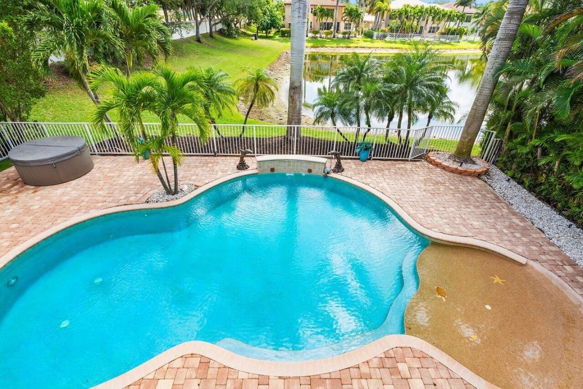 VILLAGES OF WINDSOR 2 - Residential