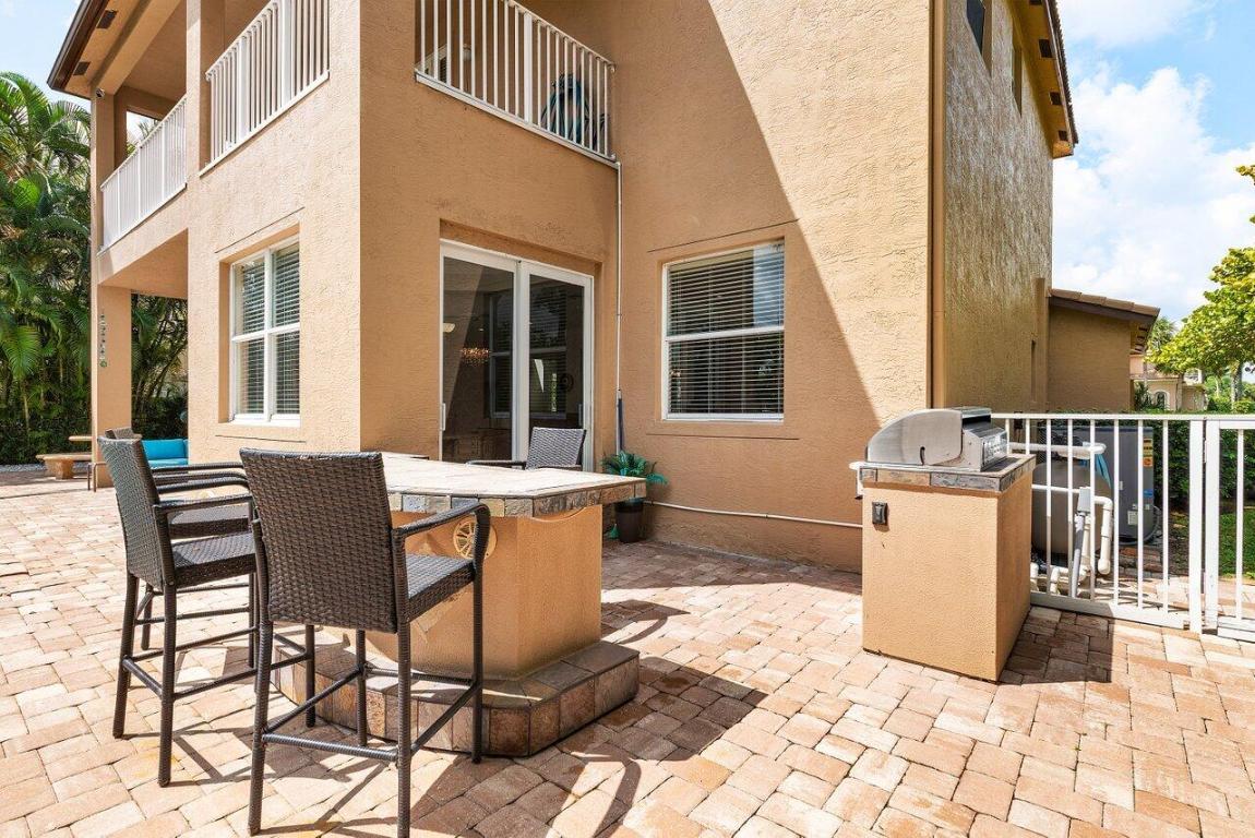 VILLAGES OF WINDSOR 2 - Residential