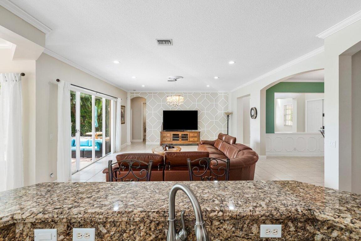 VILLAGES OF WINDSOR 2 - Residential