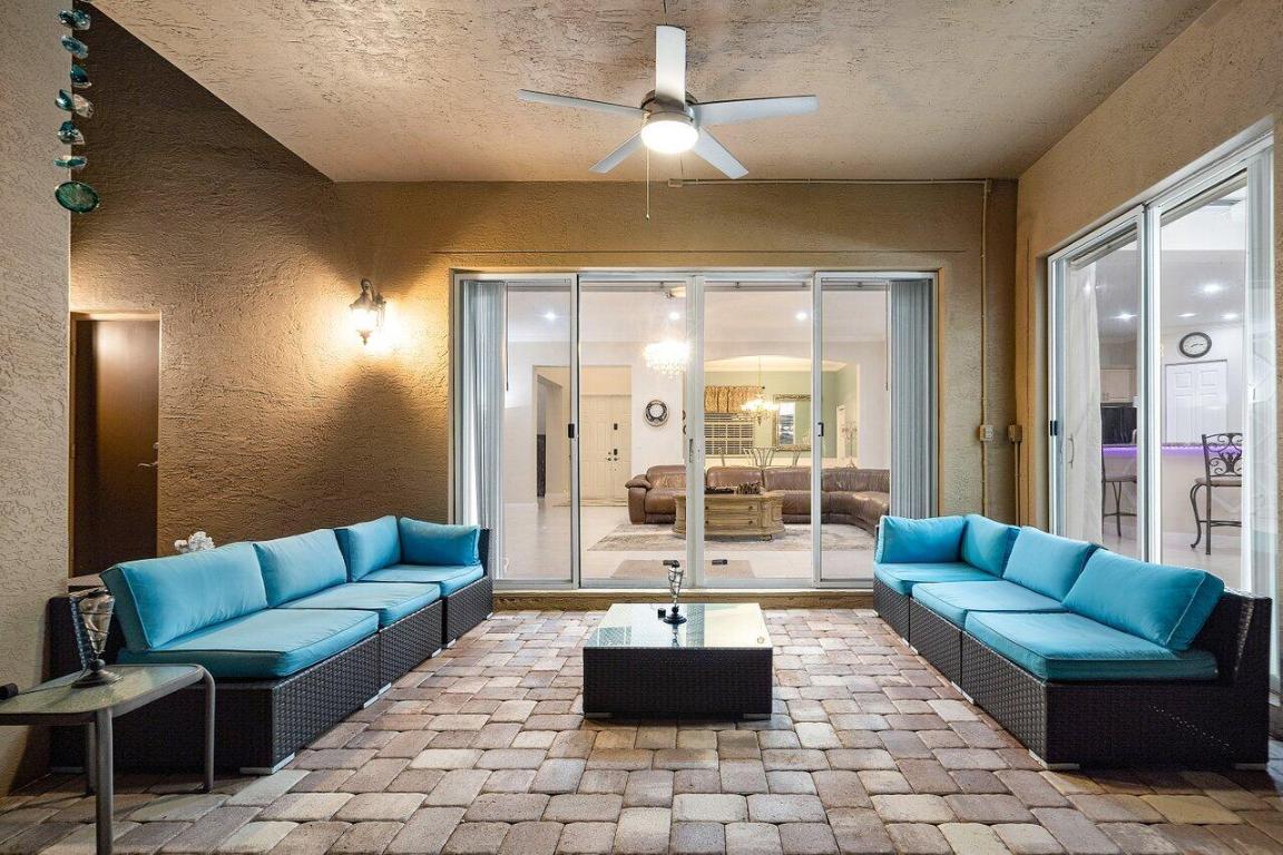 VILLAGES OF WINDSOR 2 - Residential