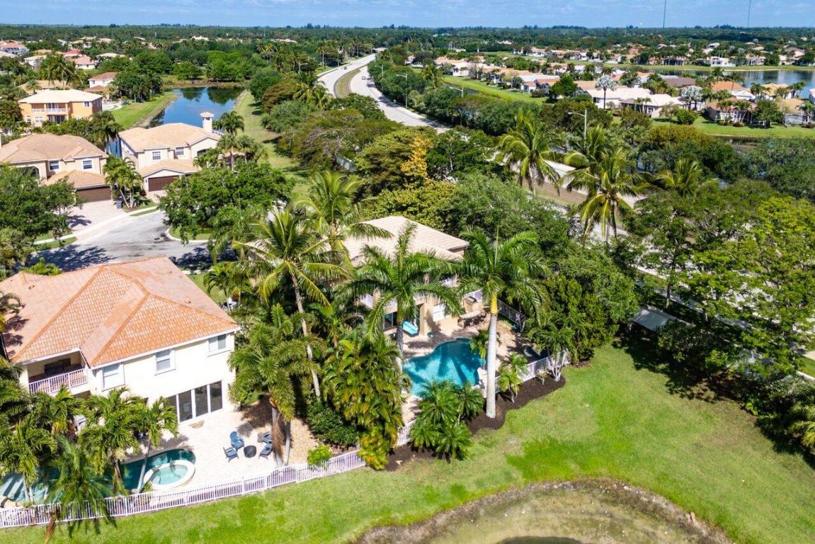 VILLAGES OF WINDSOR 2 - Residential