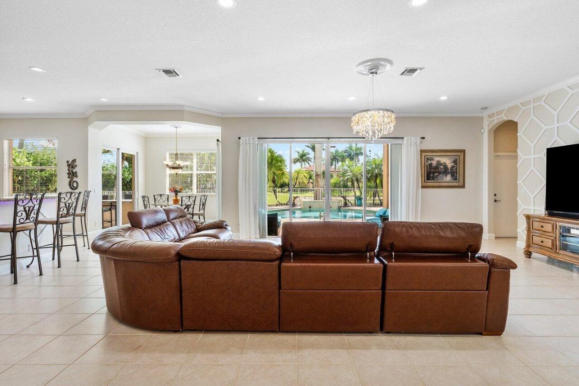 VILLAGES OF WINDSOR 2 - Residential