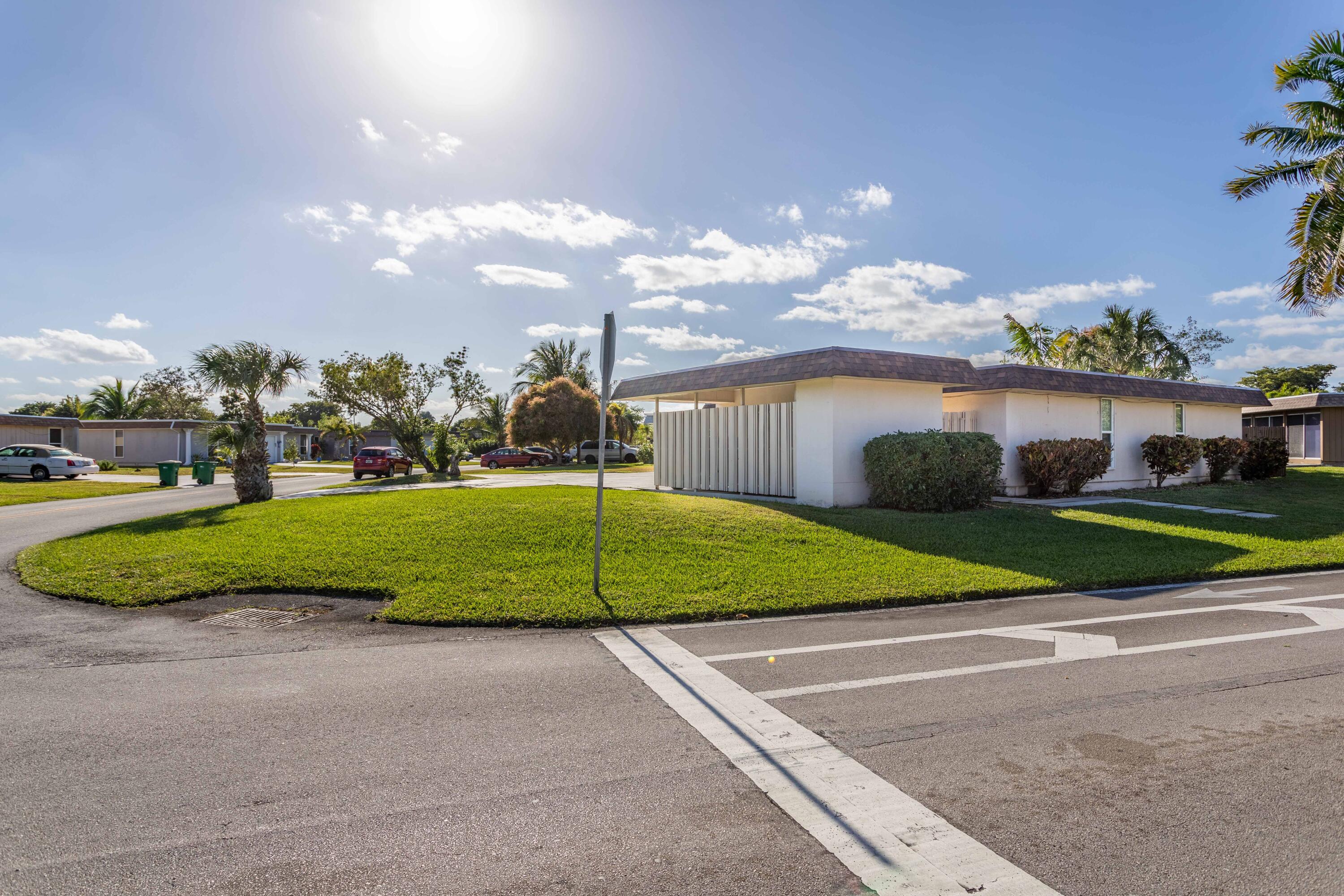 MAINLANDS OF TAMARAC LAKES UNIT 15 - Residential