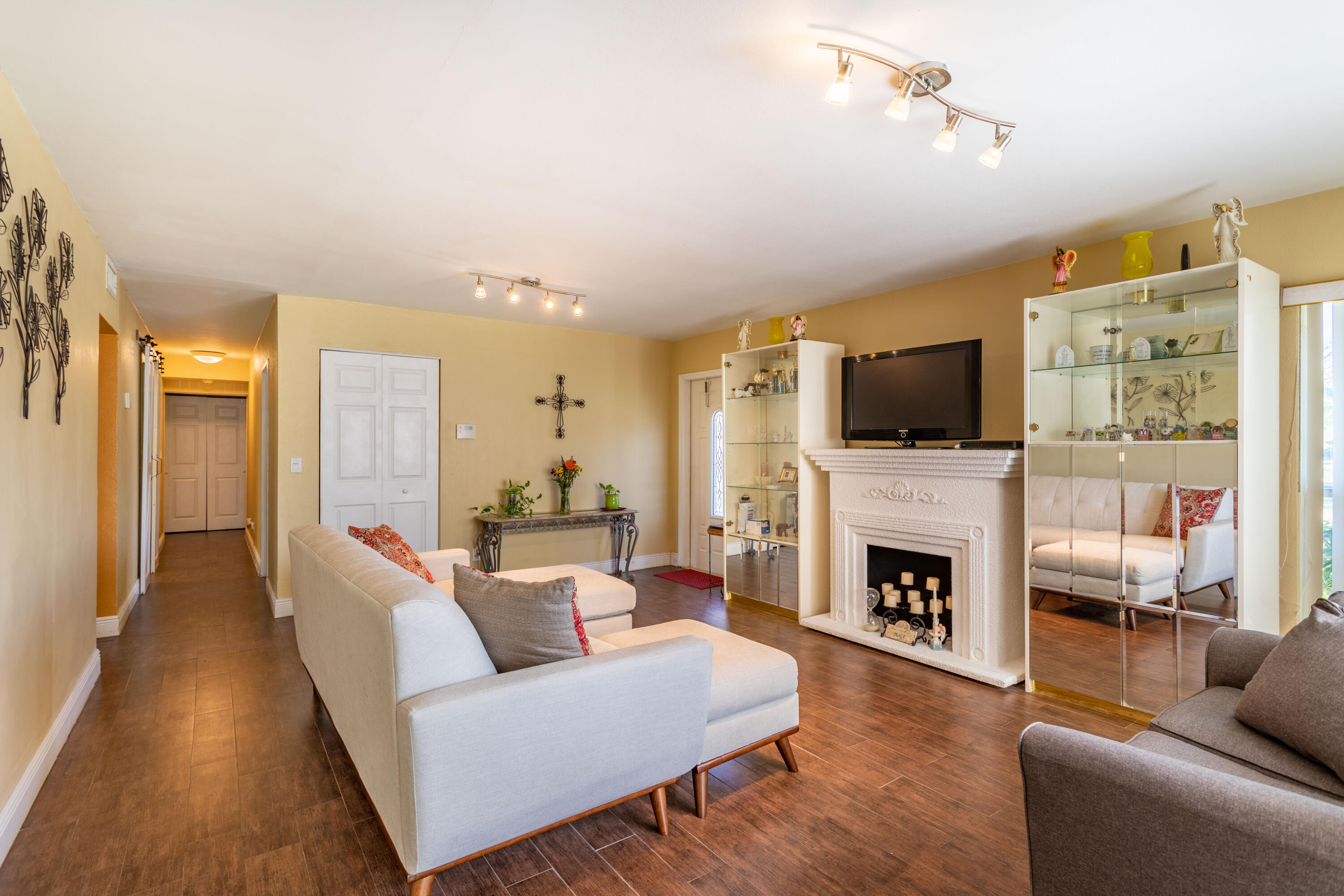 MAINLANDS OF TAMARAC LAKES UNIT 15 - Residential