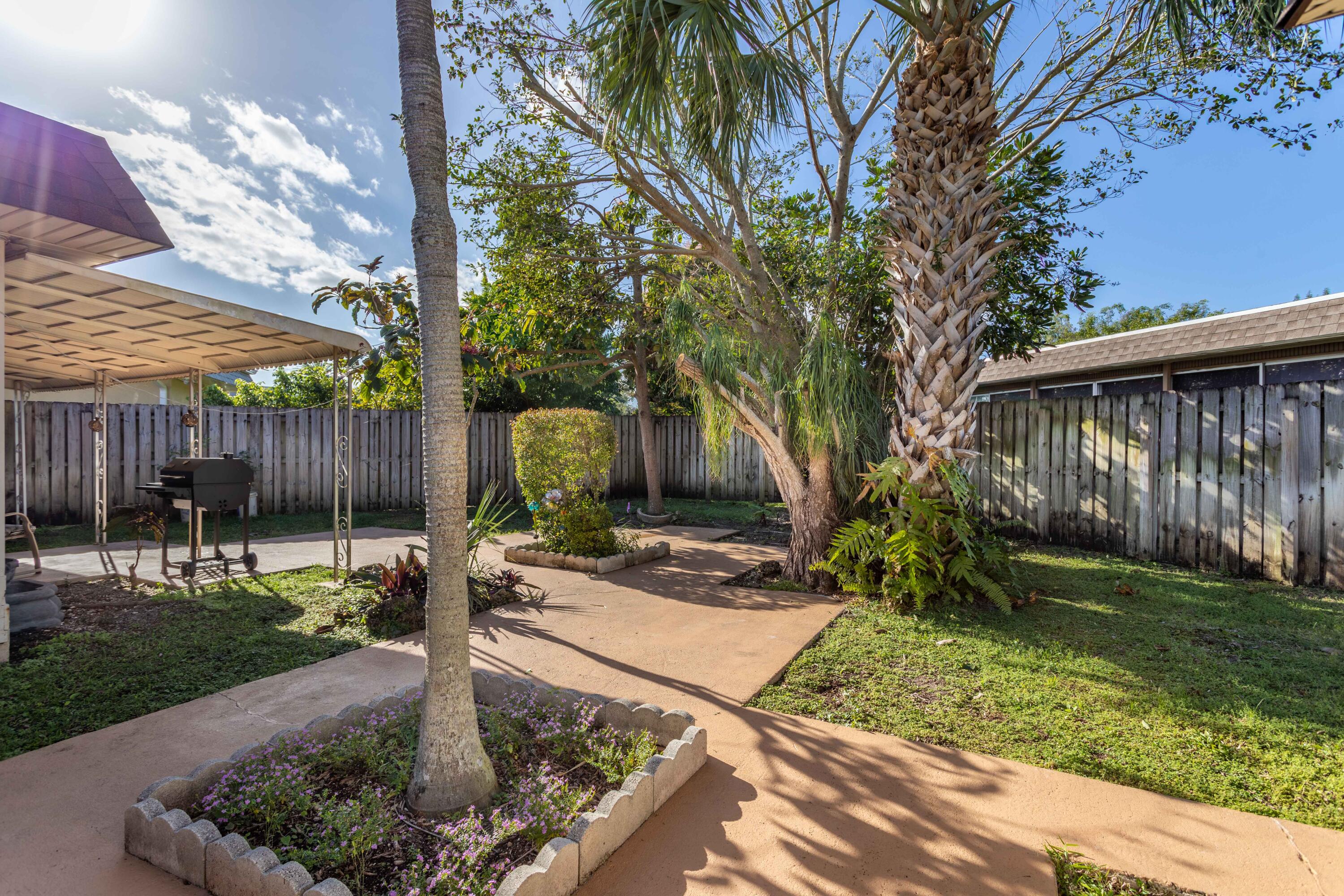 MAINLANDS OF TAMARAC LAKES UNIT 15 - Residential