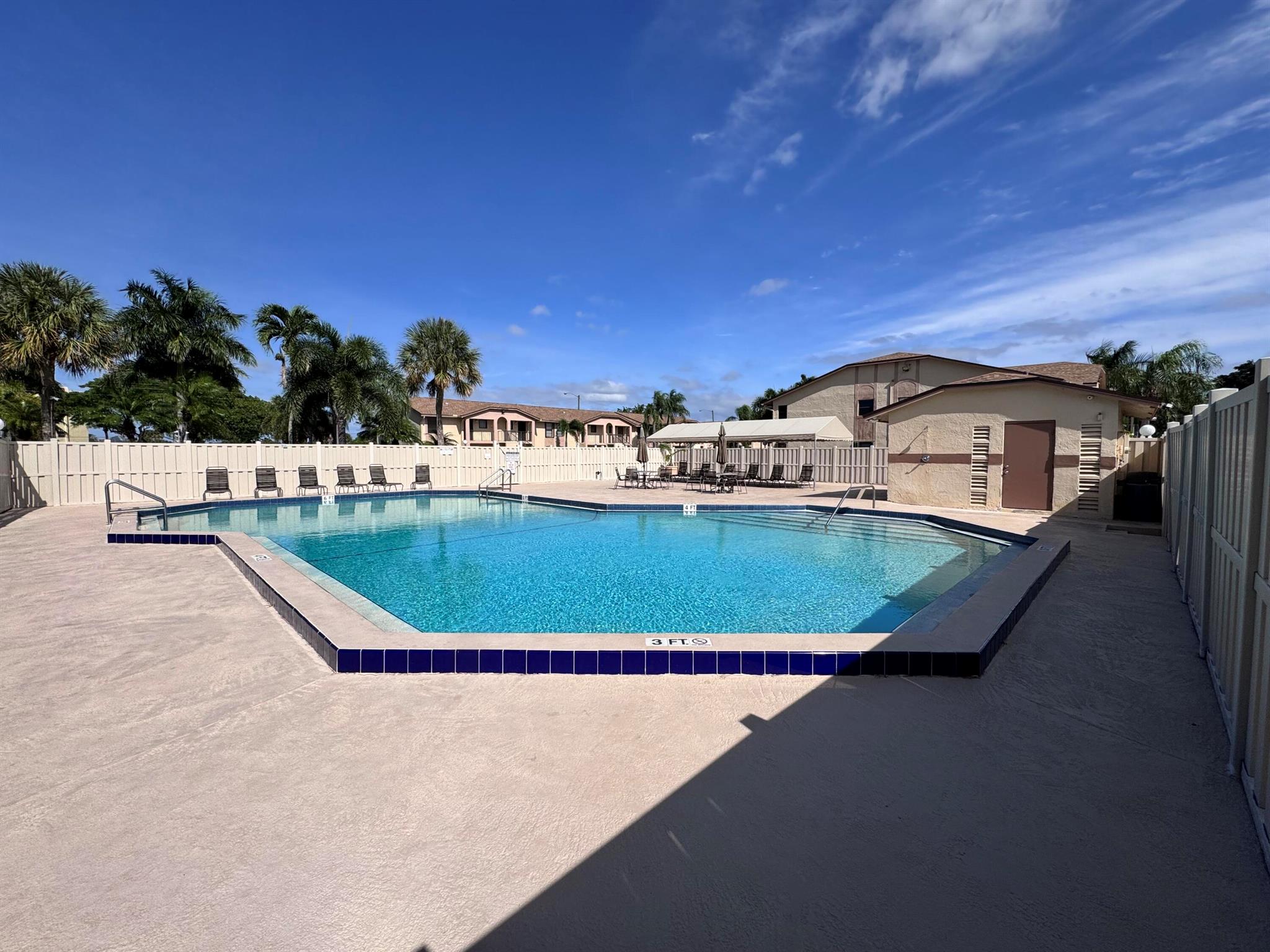 BOCA COVE CONDO - Residential
