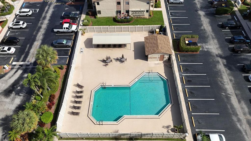 Photo of 9503 Boca Cove Cir #602, Boca Raton, FL 33428 (MLS # R11140428)