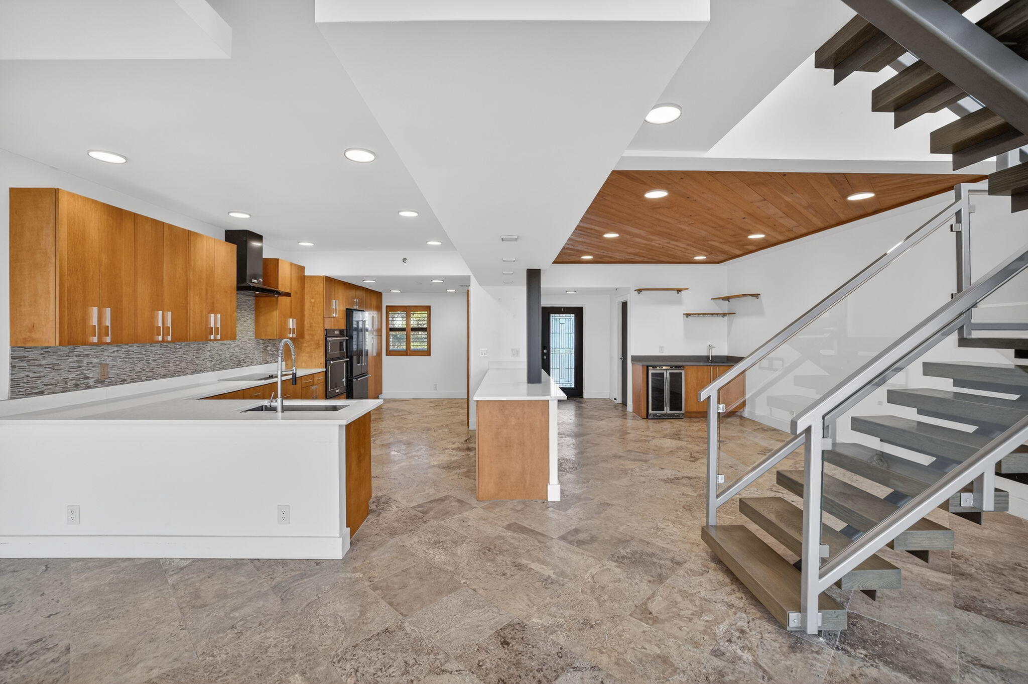 DELRAY HARBOR CLUB CONDO - Residential