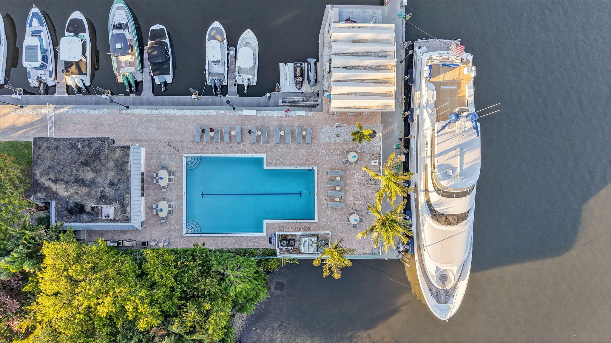 DELRAY HARBOR CLUB CONDO - Residential