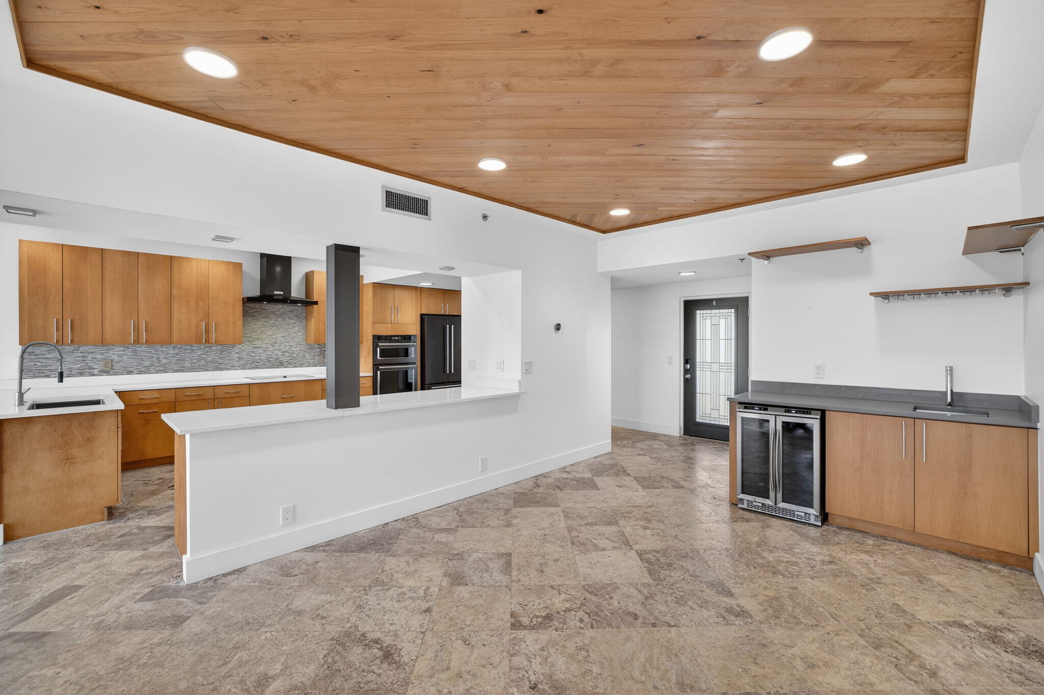 DELRAY HARBOR CLUB CONDO - Residential