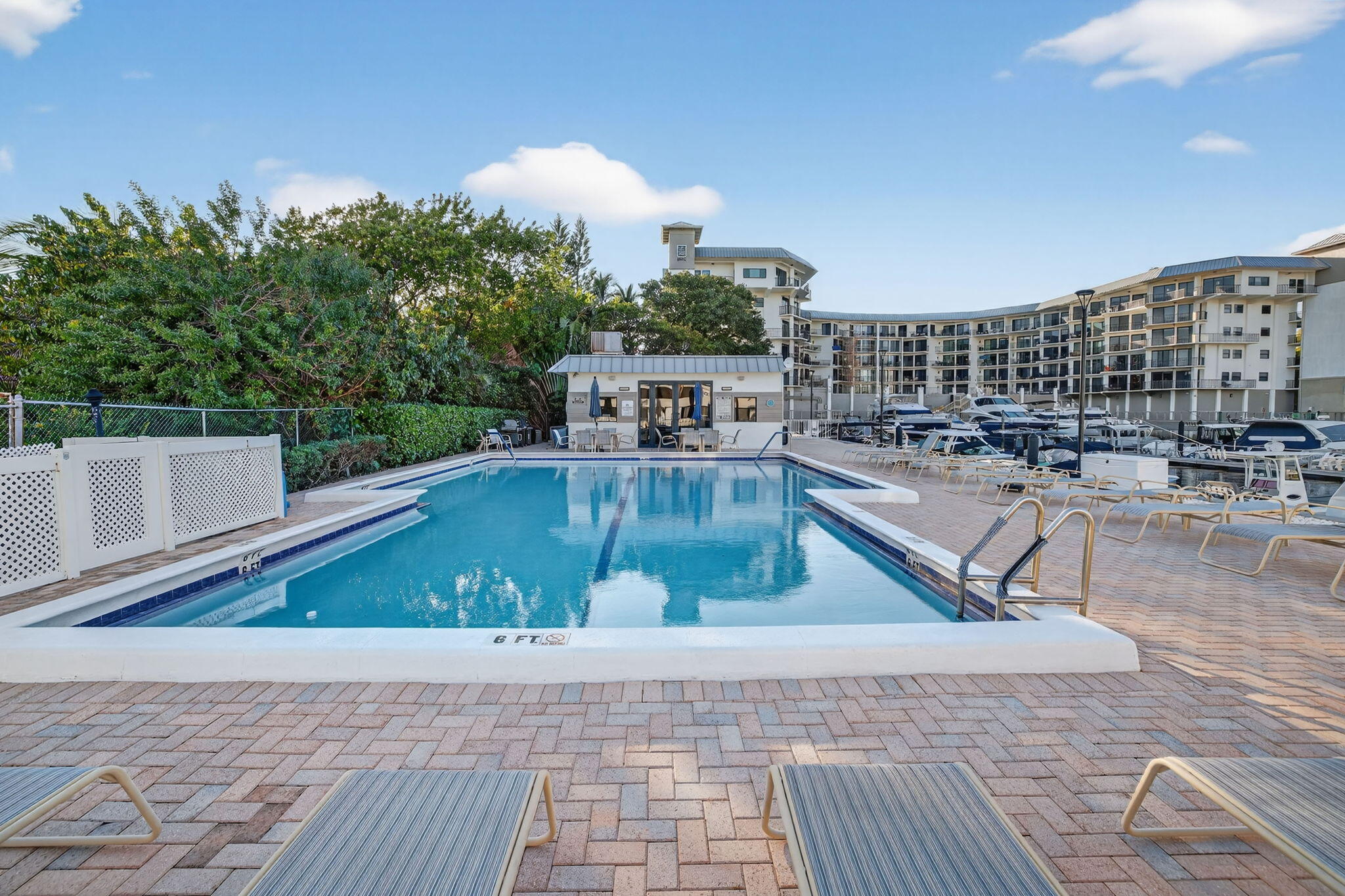 DELRAY HARBOR CLUB CONDO - Residential
