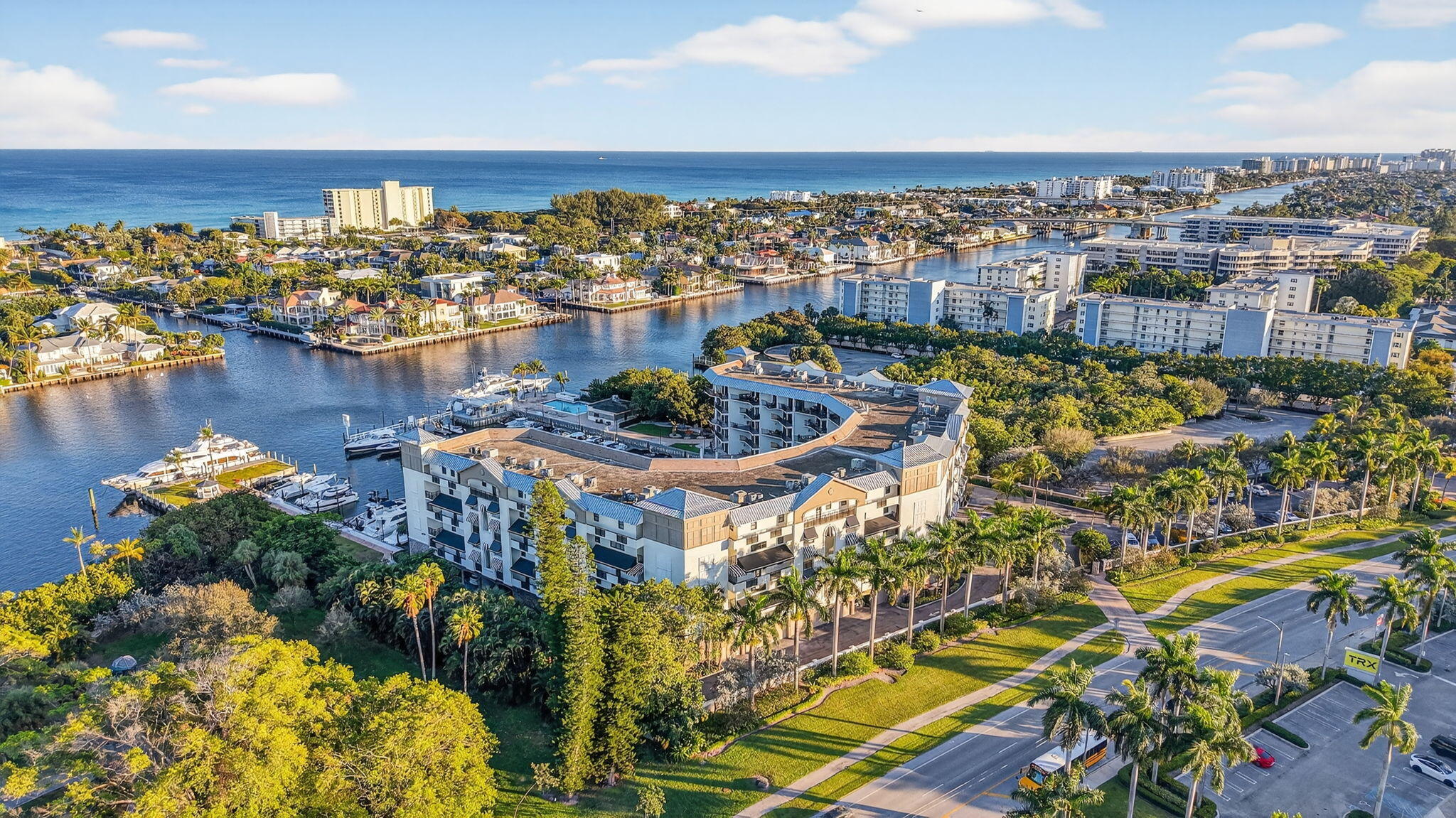 DELRAY HARBOR CLUB CONDO - Residential