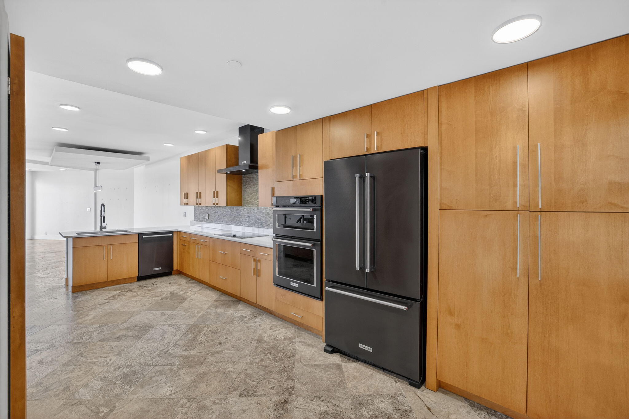 DELRAY HARBOR CLUB CONDO - Residential