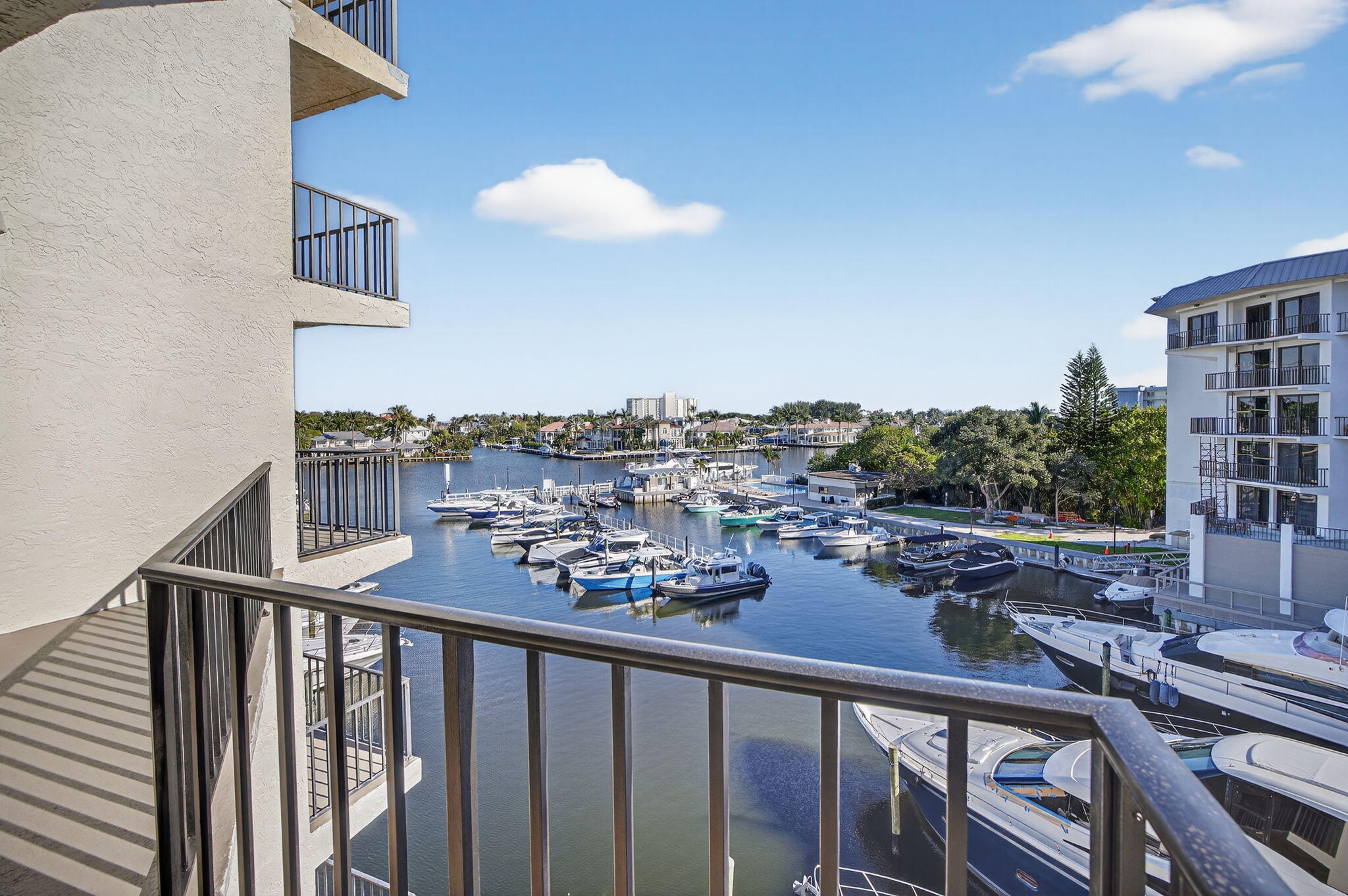 DELRAY HARBOR CLUB CONDO - Residential