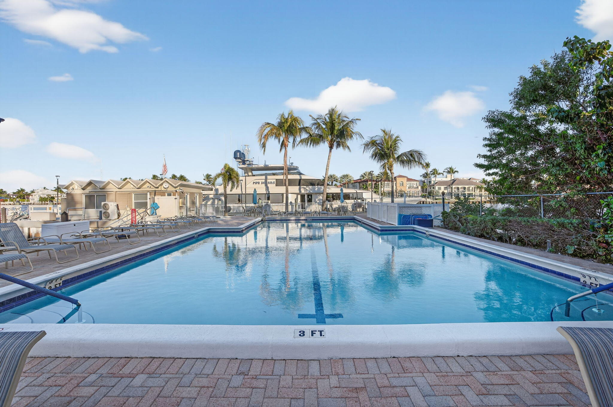 DELRAY HARBOR CLUB CONDO - Residential