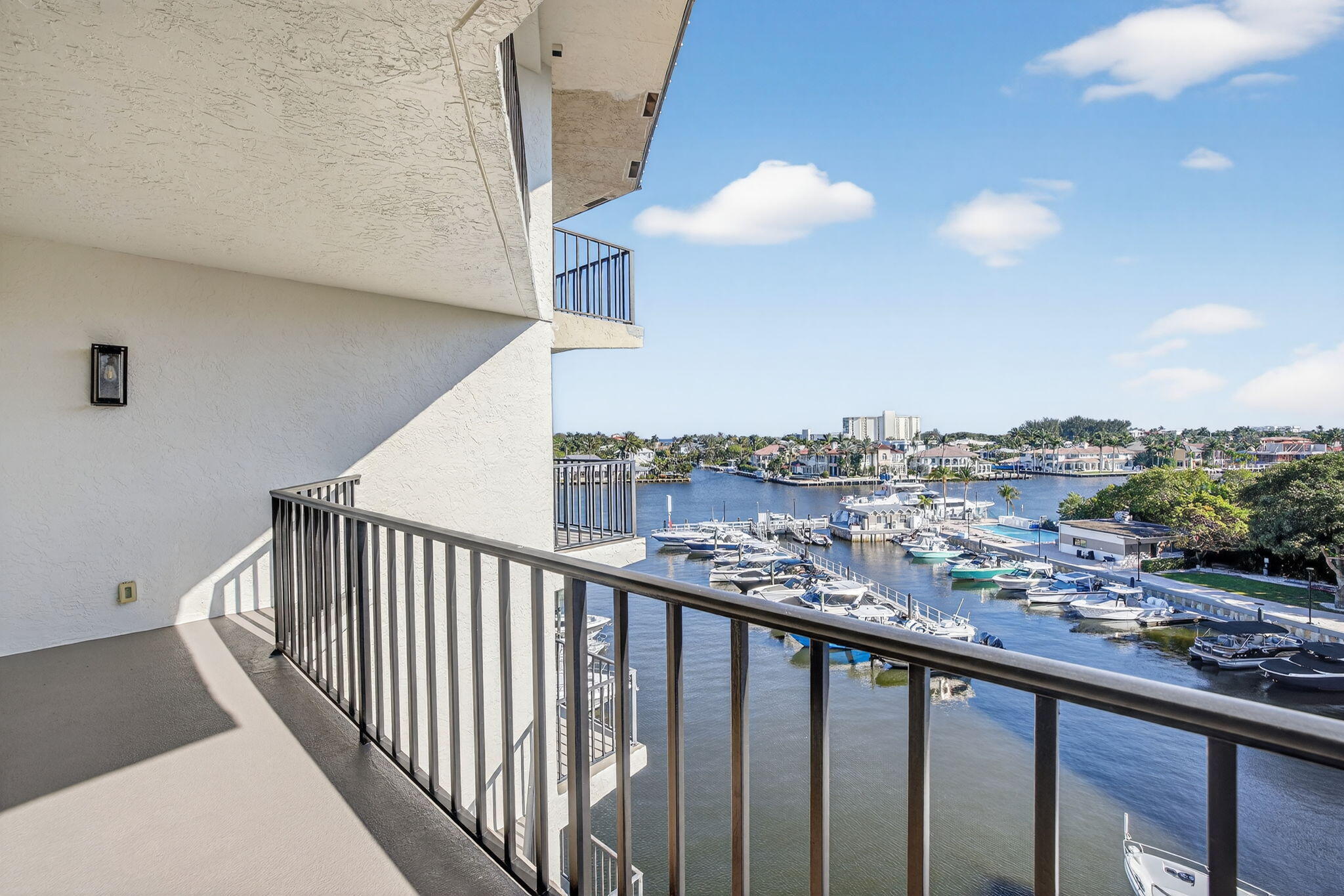 DELRAY HARBOR CLUB CONDO - Residential