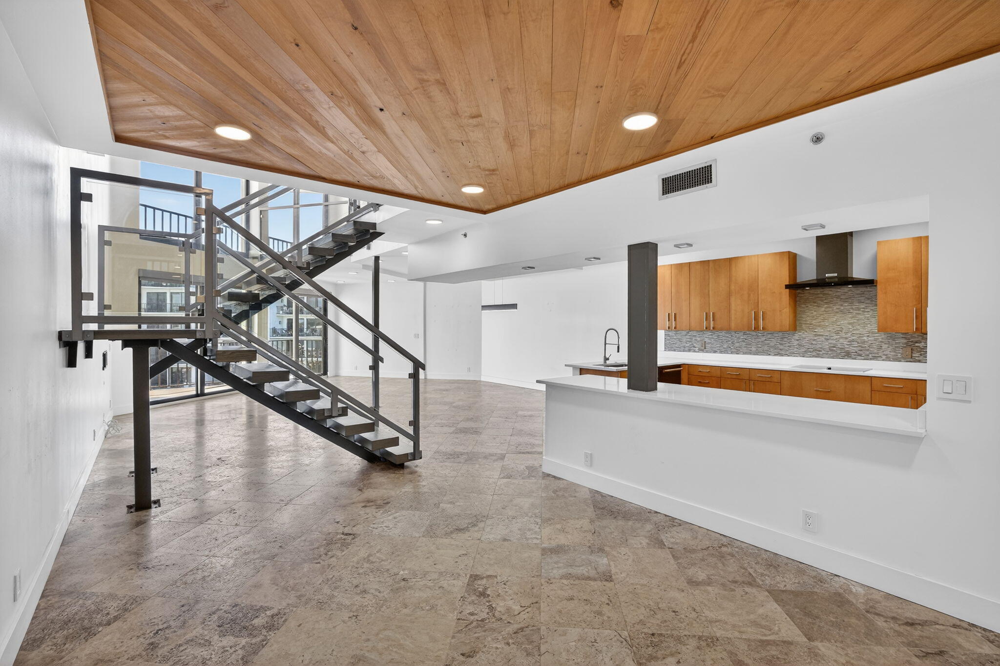 DELRAY HARBOR CLUB CONDO - Residential