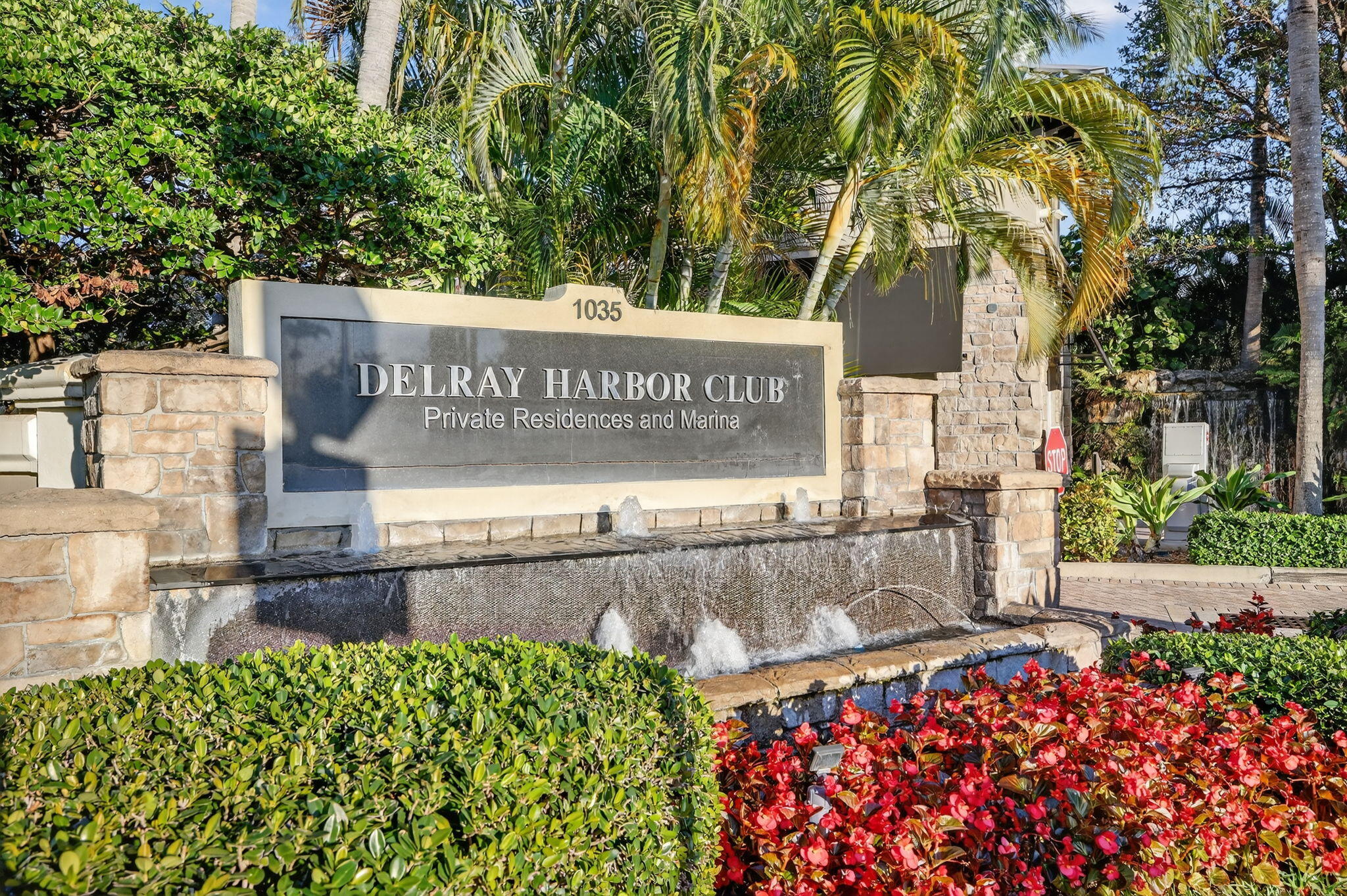 DELRAY HARBOR CLUB CONDO - Residential
