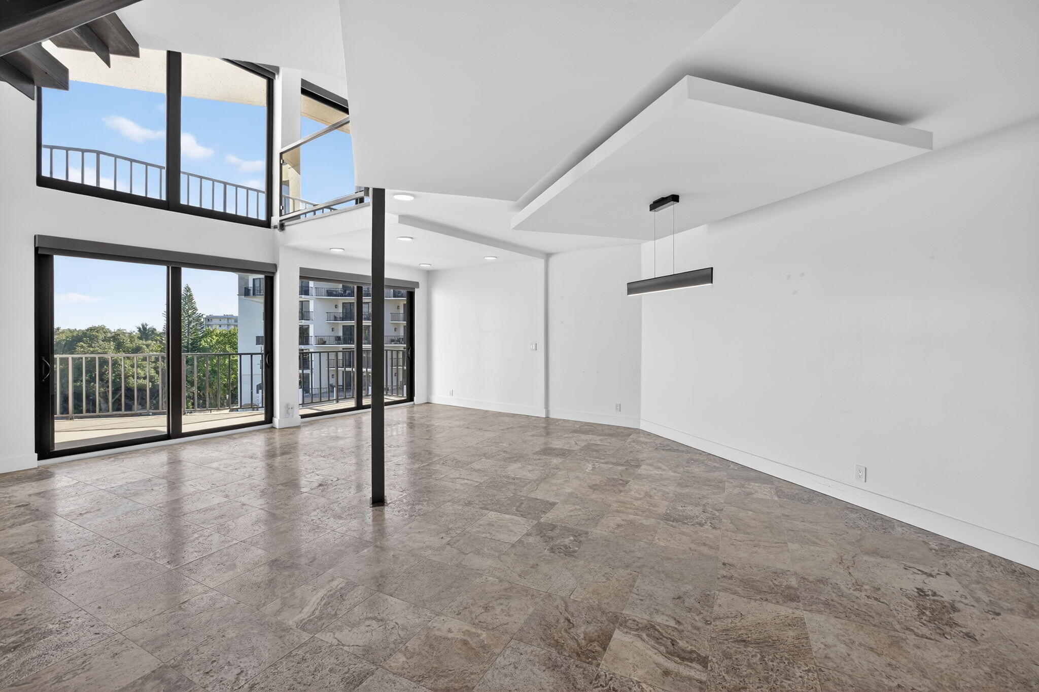 DELRAY HARBOR CLUB CONDO - Residential