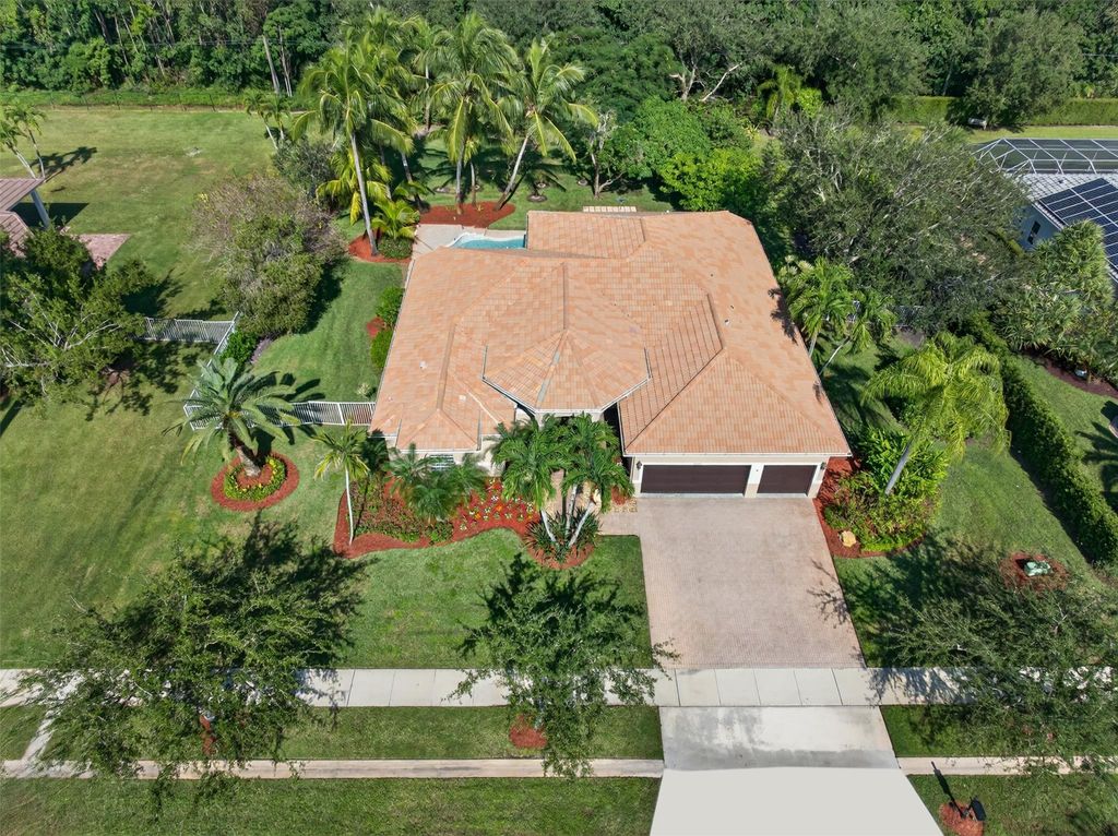 Photo of 15601 SW 15th Street, Davie, FL 33326 (MLS # F10538611)