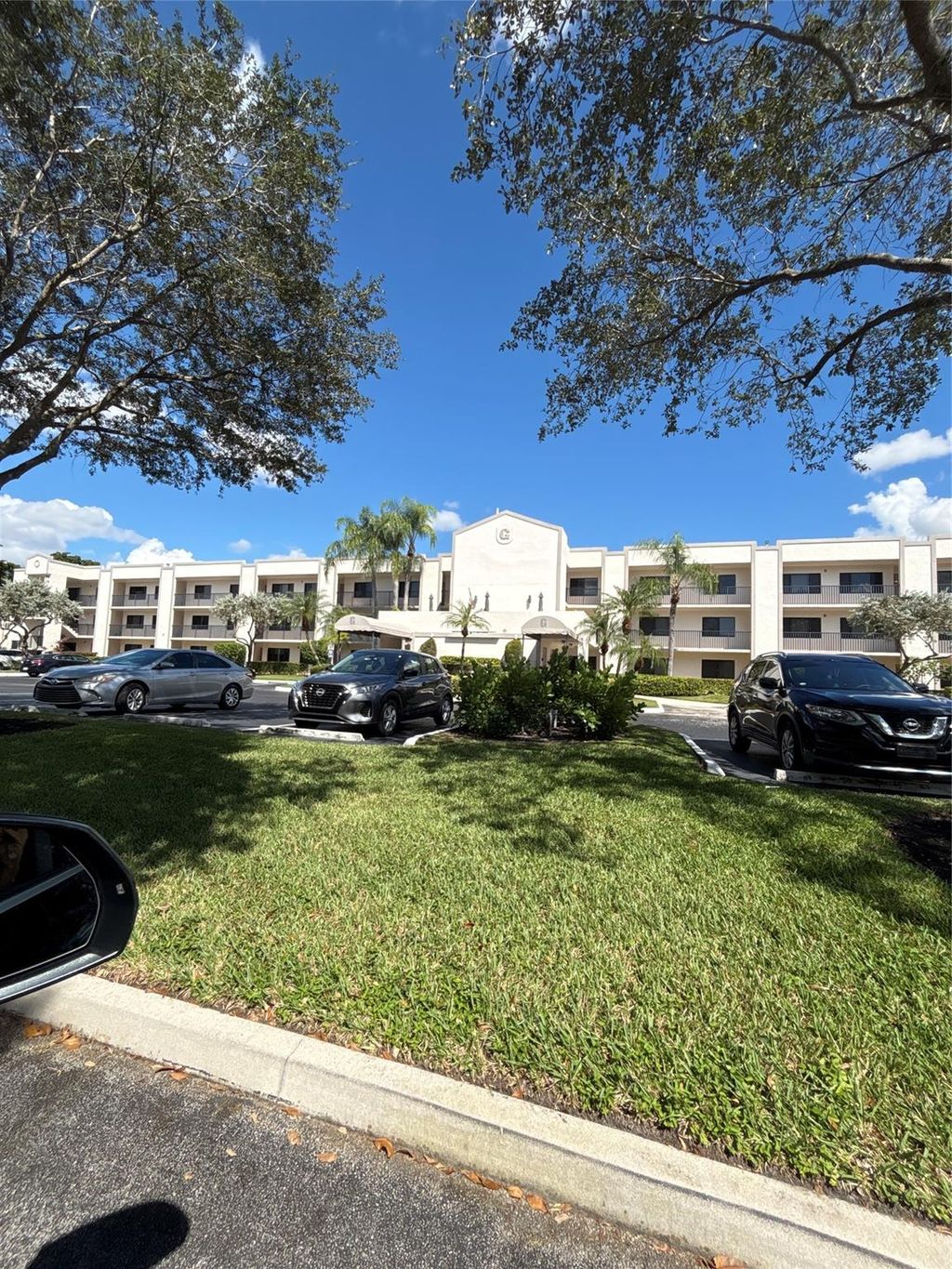 Photo of 10724 W Clairmont Cir #10724, Fort Lauderdale, FL 33321 (MLS # F10533038)