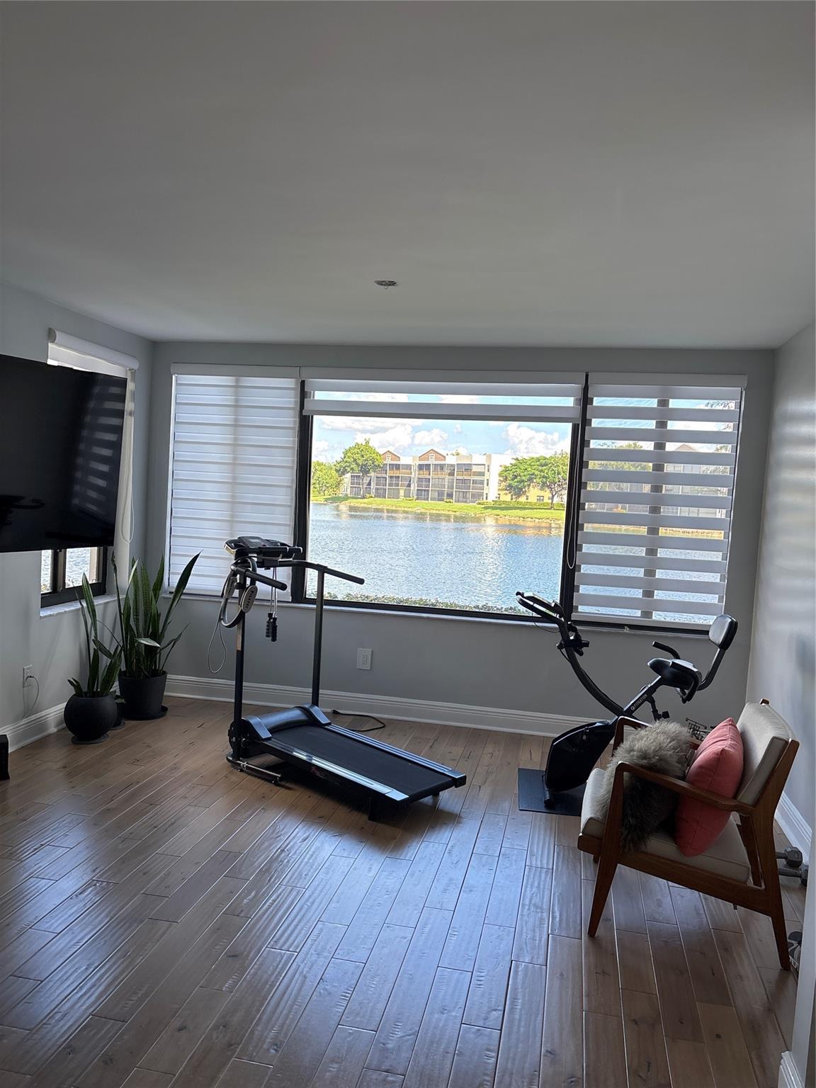 CLAIRMONT - Residential