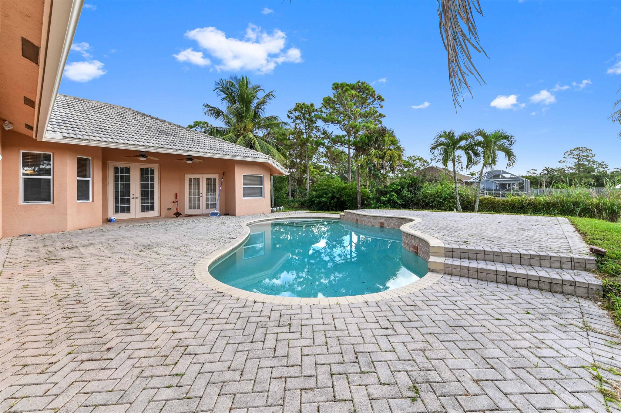 The Acreage - Residential