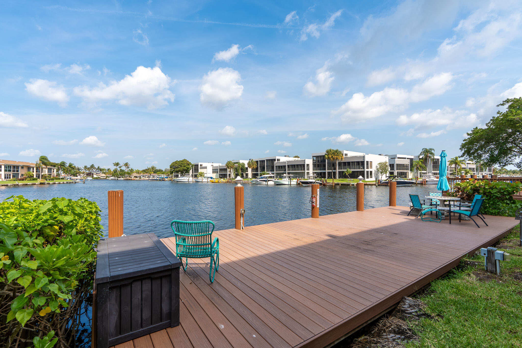 Island Club - Residential