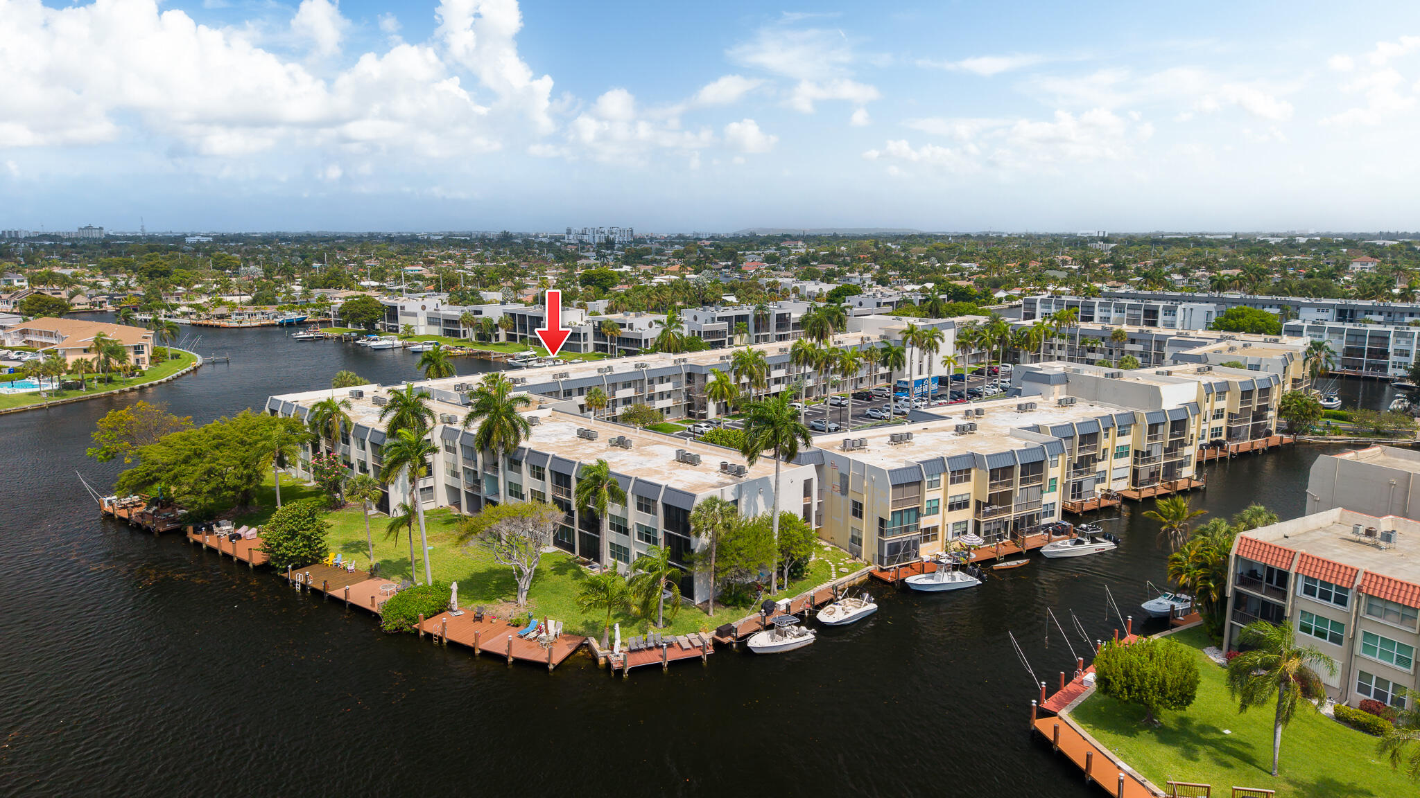 Island Club - Residential