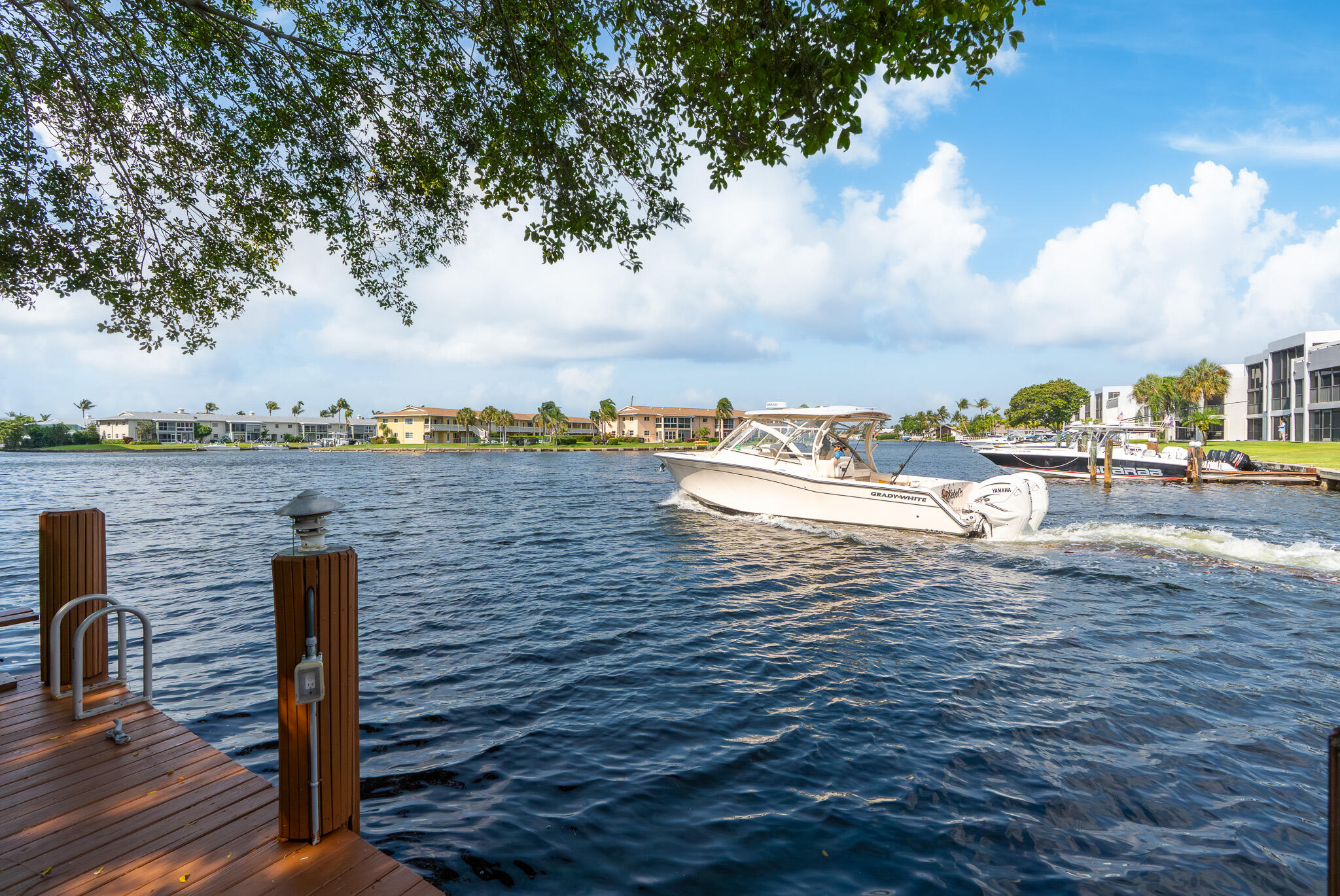 Island Club - Residential