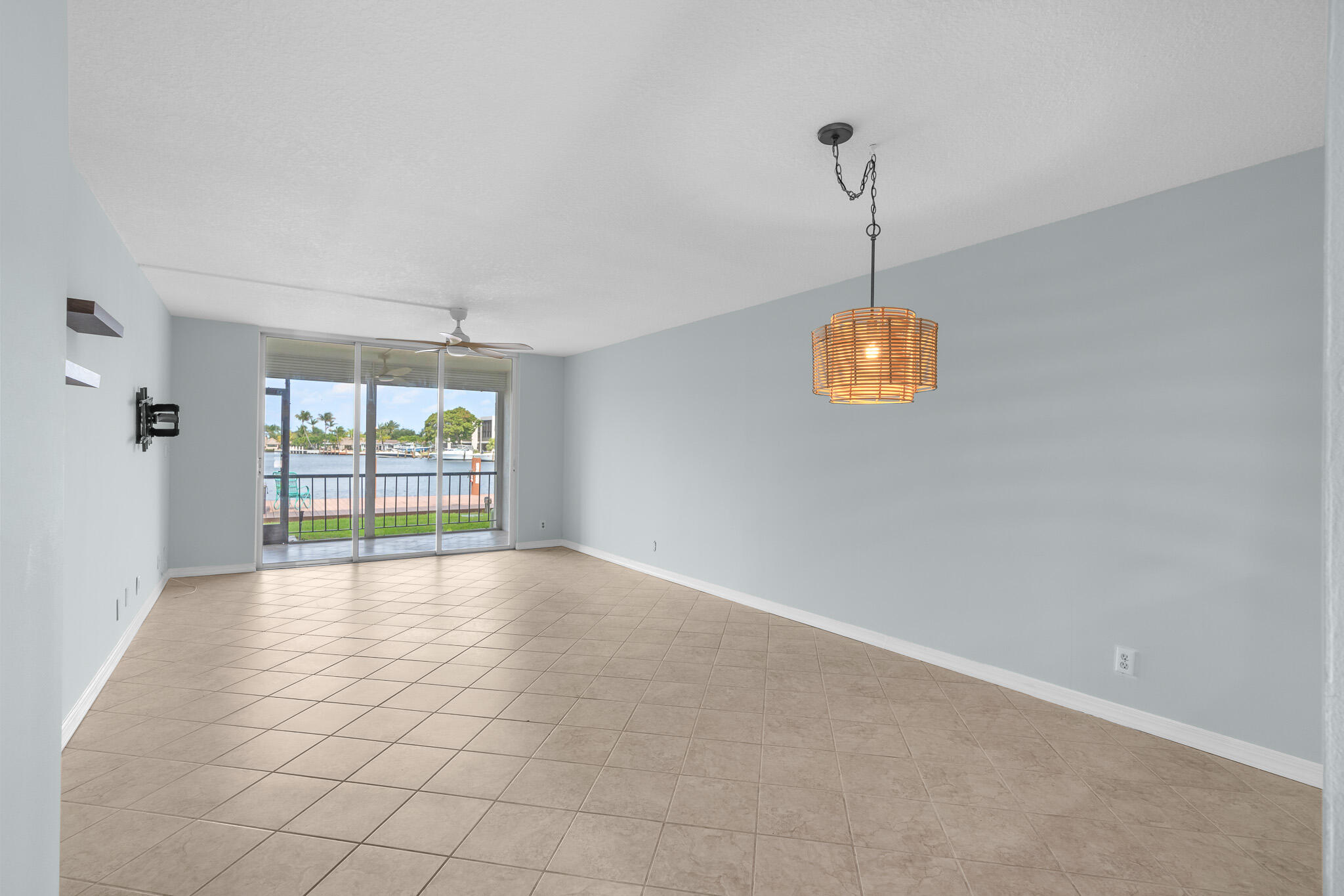 Island Club - Residential