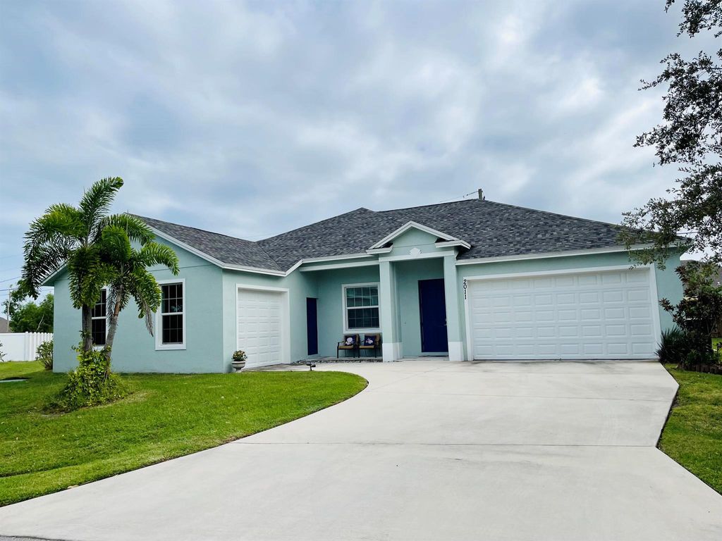 Photo of 2011 SE Colfax Court, Port Saint Lucie, FL 34952 (MLS # R10933568)